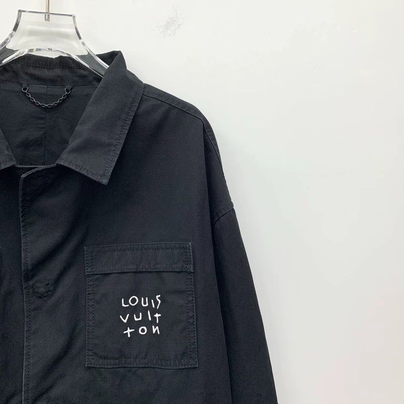 Louis Vuitton Louis Vuitton 22 black logo monogrammed embroidered cotton Size US L / EU 52-54 / 3 - 3 Thumbnail