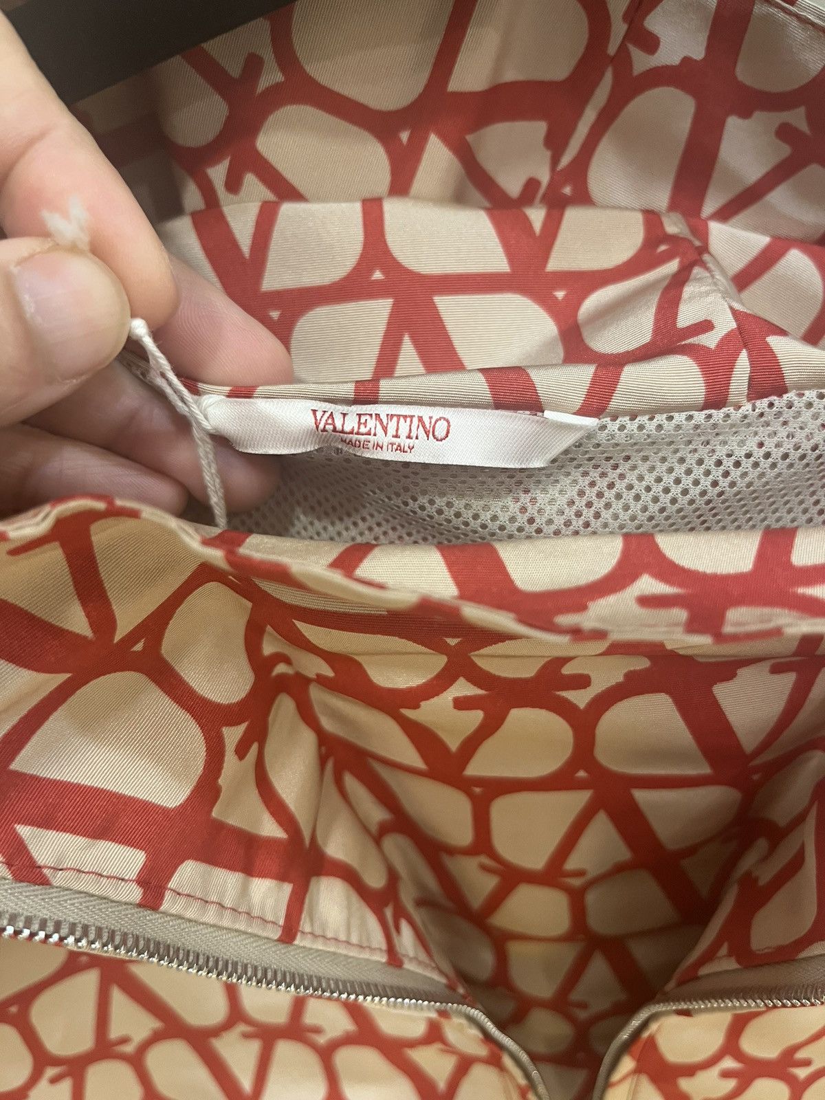 Valentino SILK FAILLE ANORAK WITH ALL-OVER TOILE ICONOGRAPHE PRINT Size US S / EU 44-46 / 1 - 9 Thumbnail
