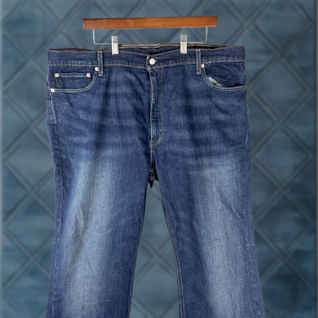 Levi's Levi's 541 Jeans Mens 42x32 Blue Athletic Tapered Denim Medium Wash Casual Pants Size US 42 / EU 58 - 1 Thumbnail