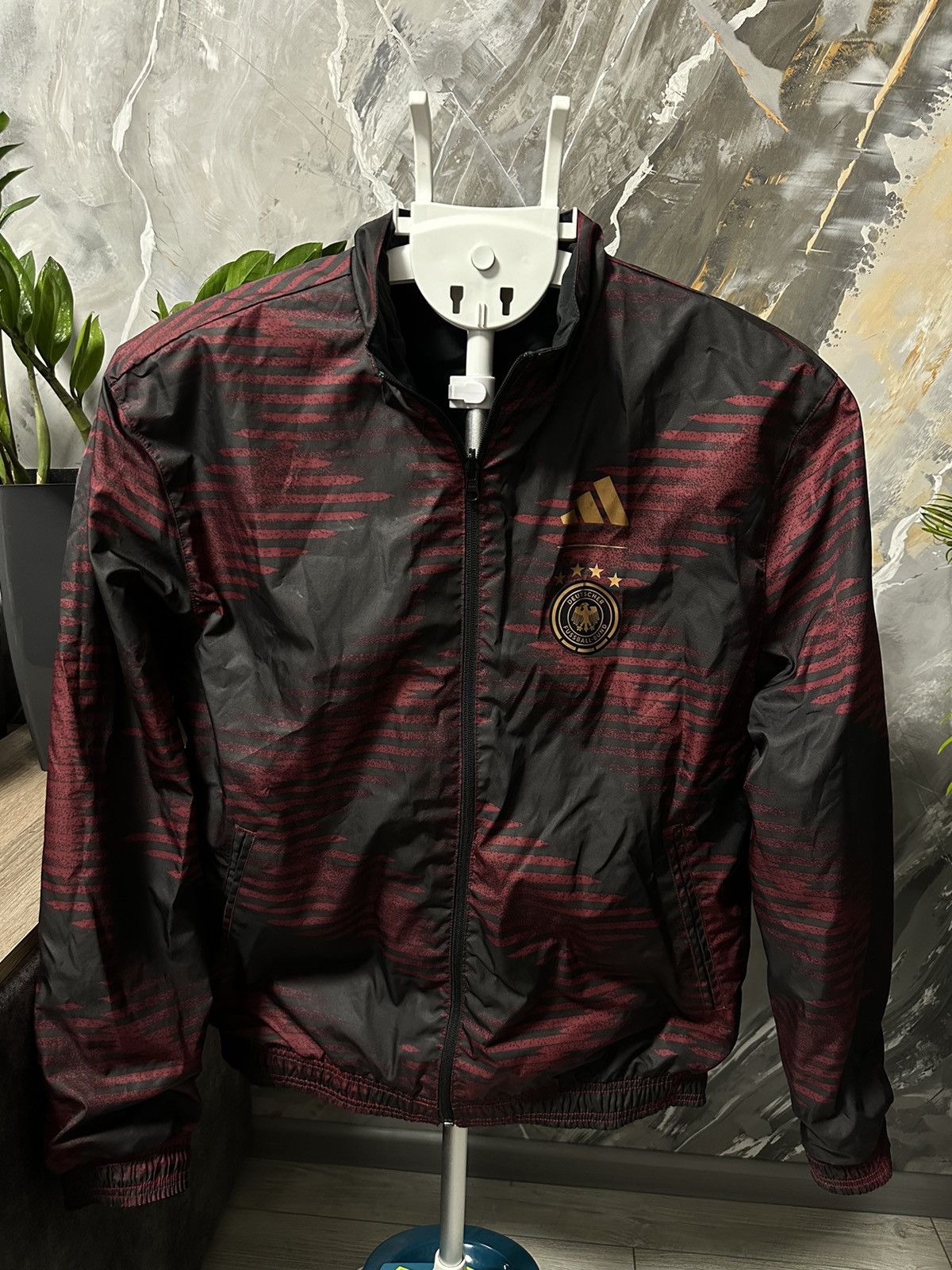 Vintage Adidas Germany World Cup 2022 Anthem Jacket Reversible Size US M / EU 48-50 / 2 - 2 Thumbnail