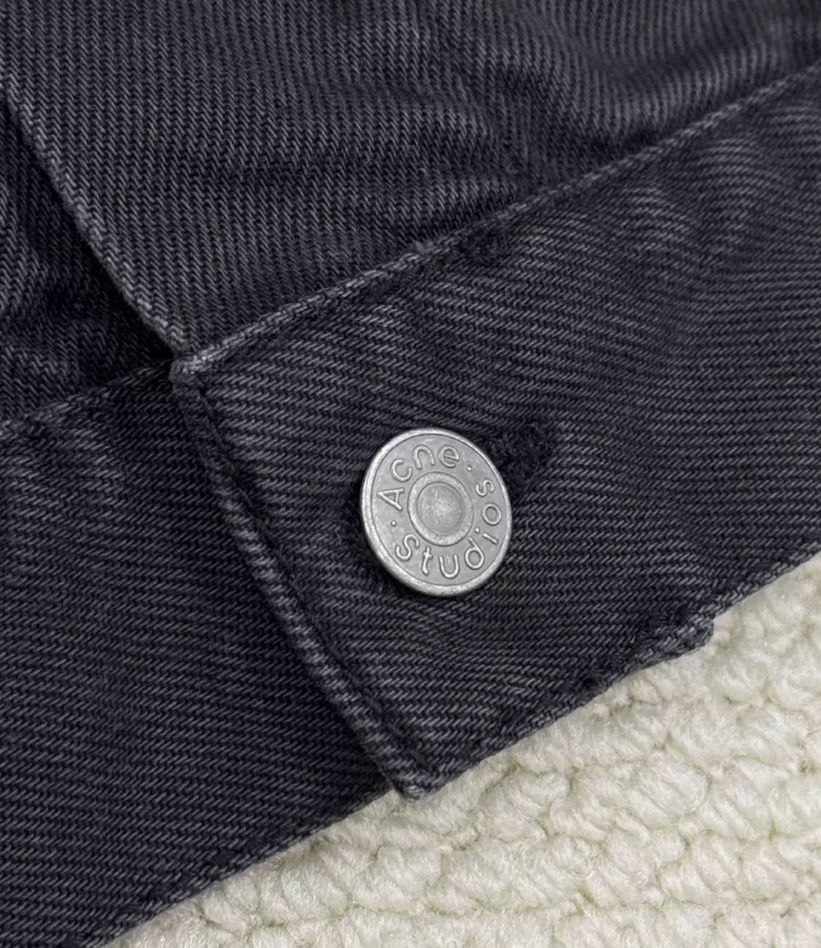 Acne Studios Acne studios Black denim jacket 2412-Nextarrow Size US XS / EU 42 / 0 - 5 Thumbnail