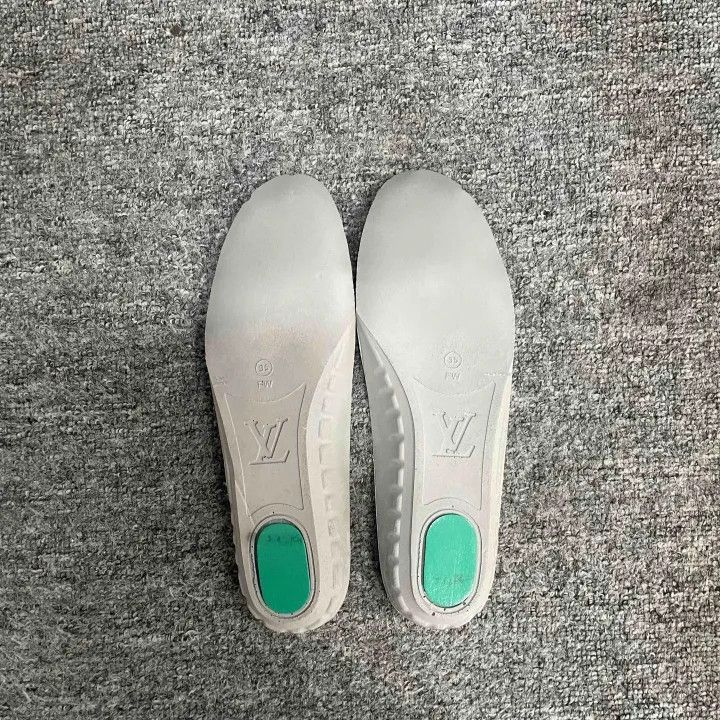 Louis Vuitton Louis Vuitton Stellar Stylish Low-Top Sneakers -2508 Size US 6 / IT 36 - 6 Thumbnail