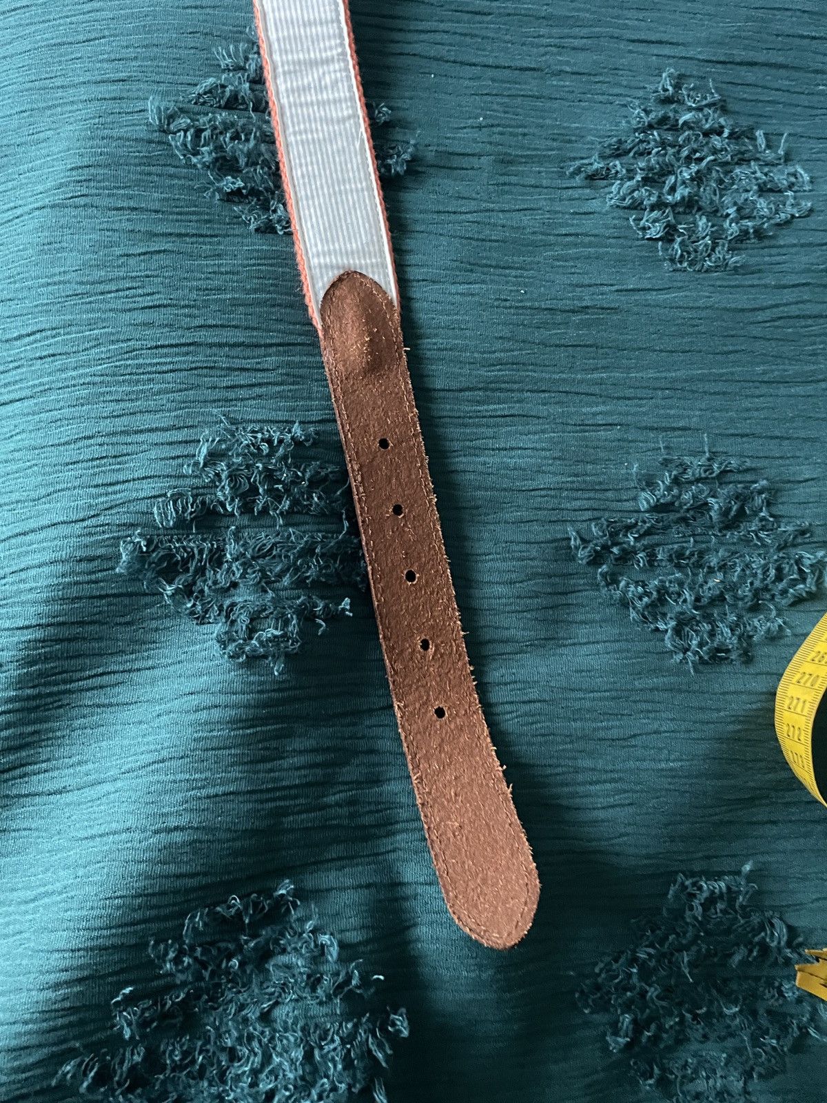 Vineyard Vines Canvas & Leather Pineapples belt Size ONE SIZE - 9 Thumbnail