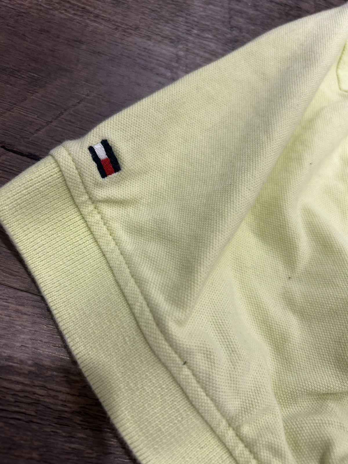 Tommy Hilfiger 💐 Light Yellow Vintage Polo Shirt 💐 Size US M / EU 48-50 / 2 - 4 Thumbnail