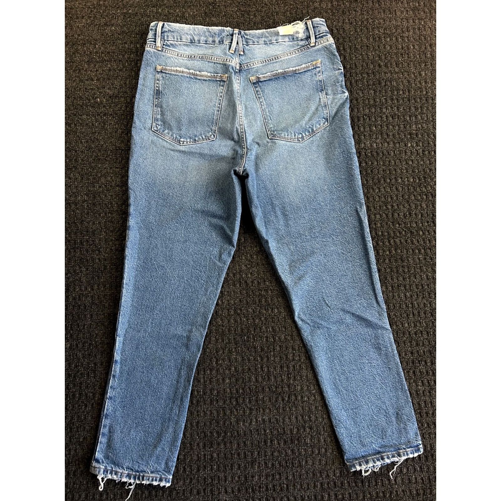 Good American Good American Jeans Womens 10 Blue The Weekender High Rise Med Wash Size Distressed NEW Size 32" / US 10 / IT 46 - 2 Thumbnail