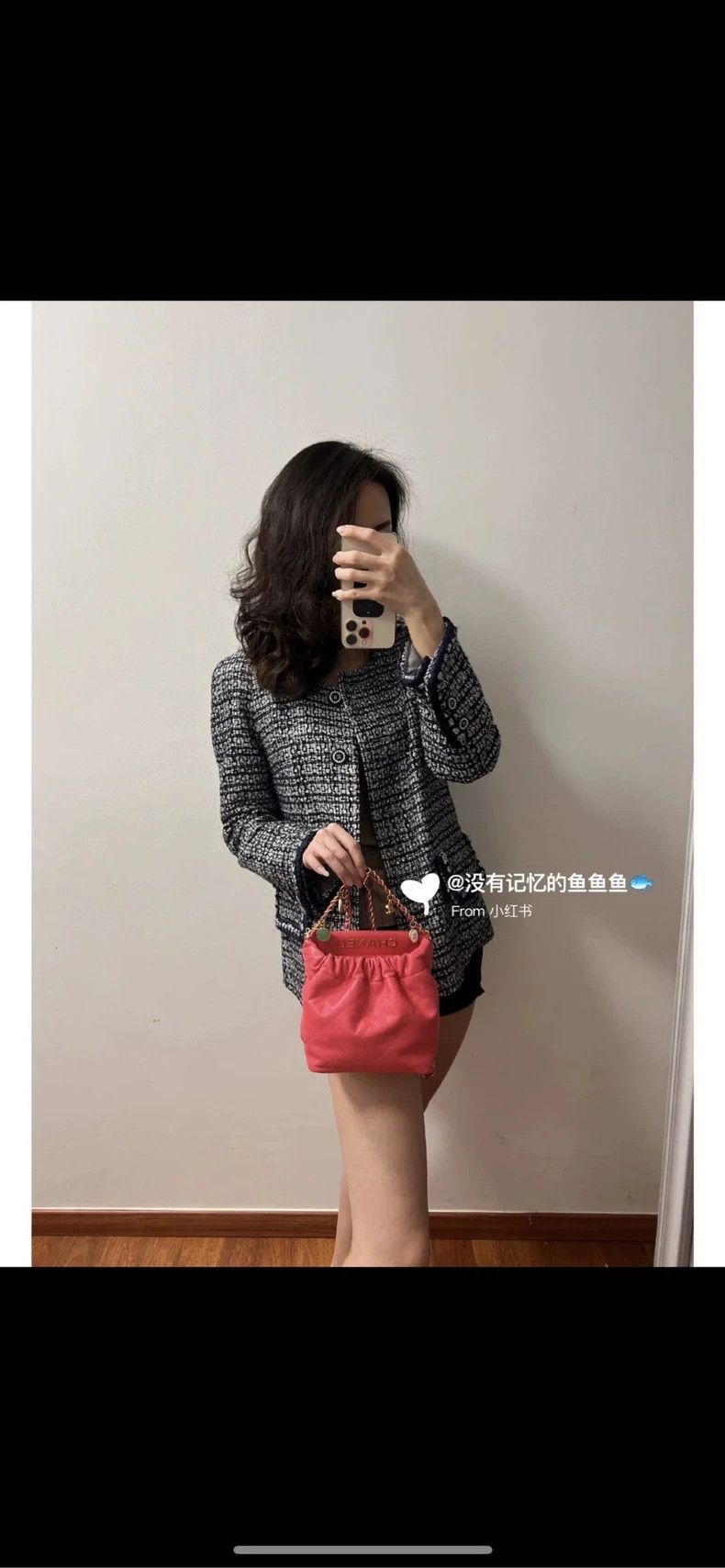 Chanel Chanel 19 blue and white tweed knitted jacket 2504-Nextarro Size XS / US 0-2 / IT 36-38 - 9 Thumbnail