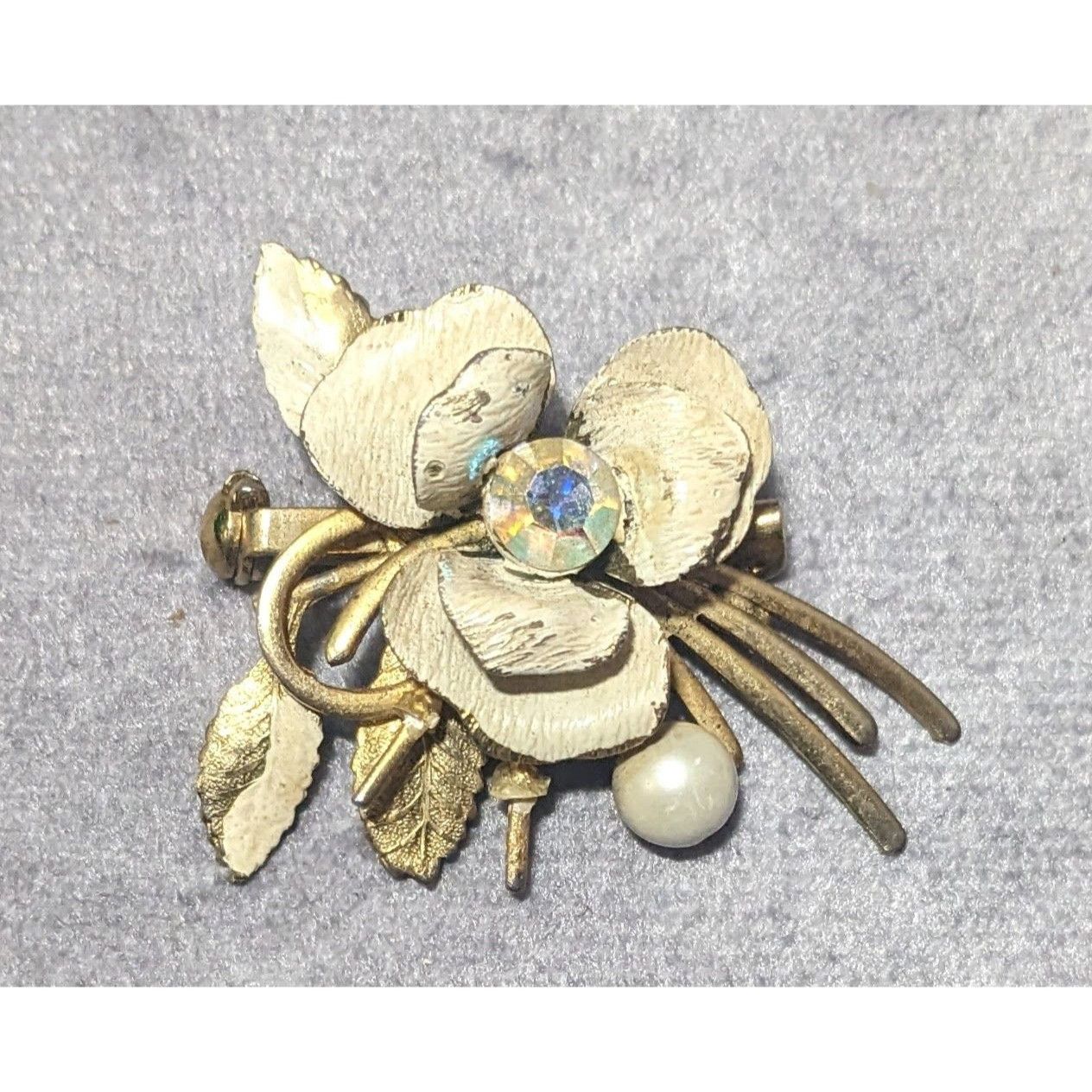 Other Vintage Cream And Gold Tone Whimsical Fantasy Floral Brooch Size ONE SIZE - 5 Thumbnail