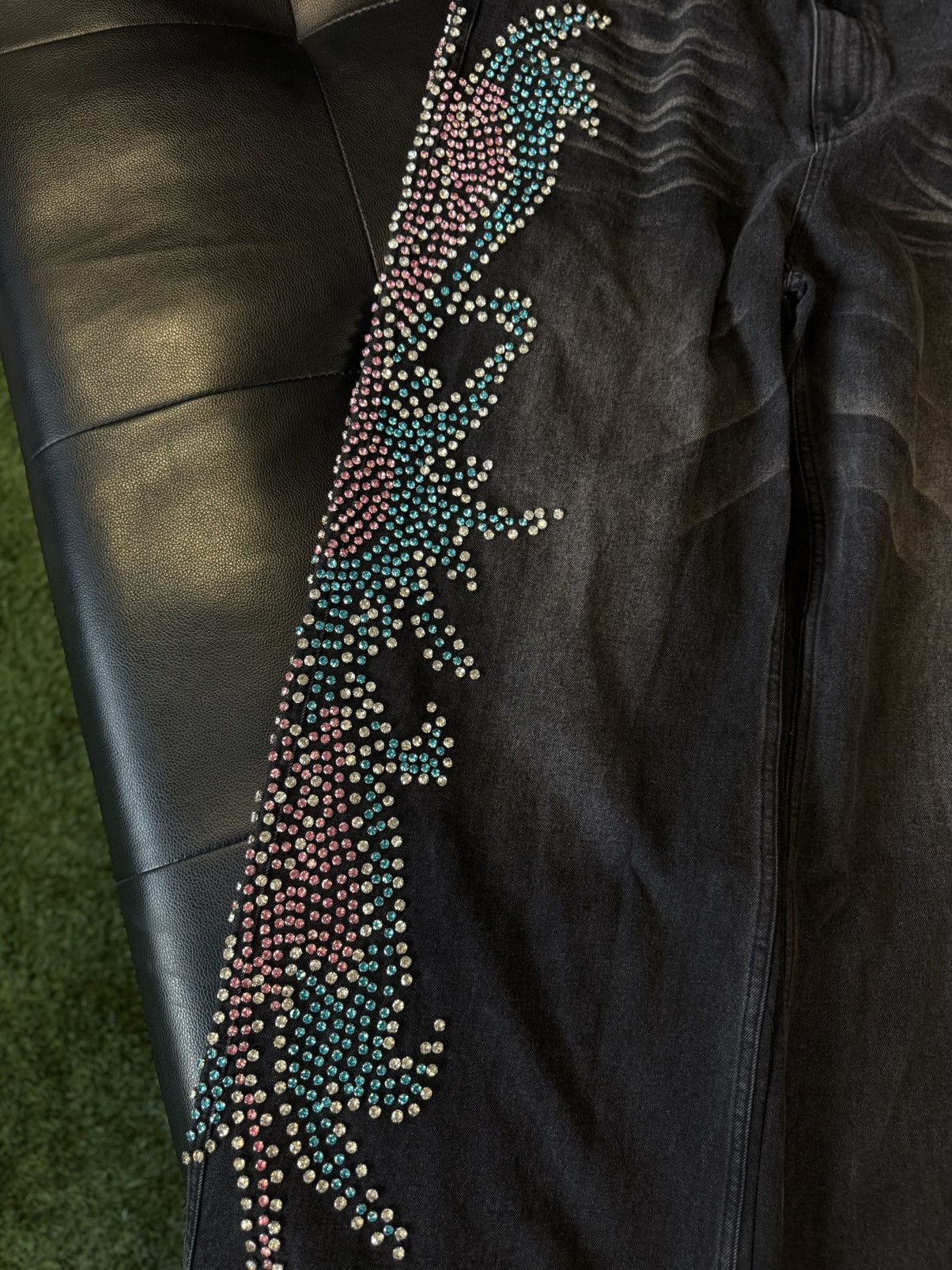 Vale Valley Stone Crystal Rhinestone Baggy Black Jeans Size 32 Size US 32 / EU 48 - 3 Thumbnail