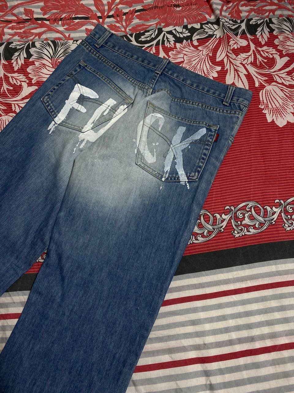 Japanese Brand Crazy Crash Dirty Baggy Faded Jean Japan Avant Garde Style Size US 32 / EU 48 - 19 Thumbnail