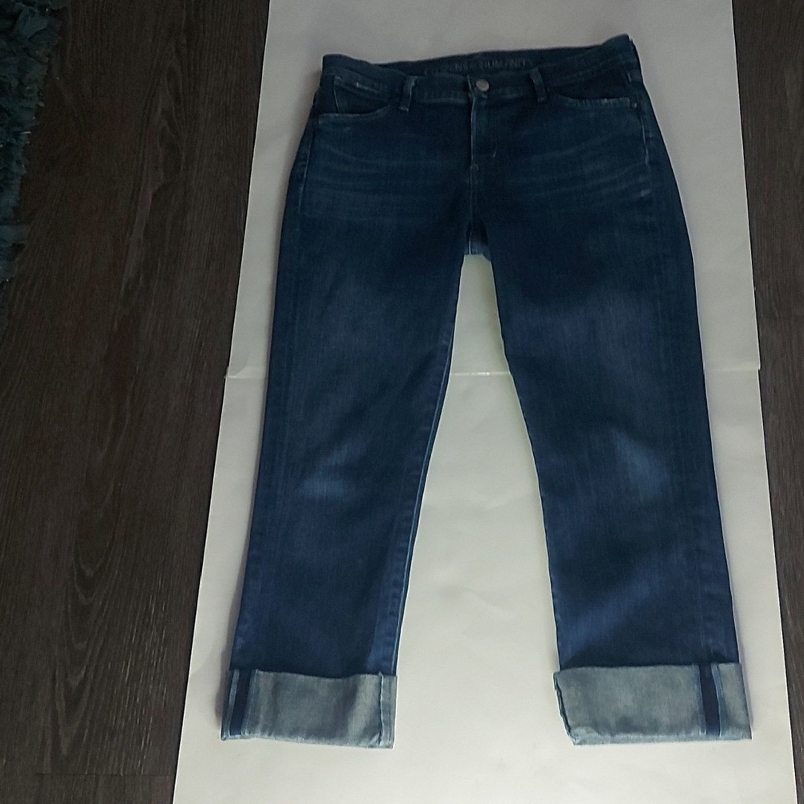 Citizens Of Humanity Citizens of Humanity Dani Cropped Straight Leg Blue Jean 27 Size 27" / US 4 / IT 40 - 1 Thumbnail