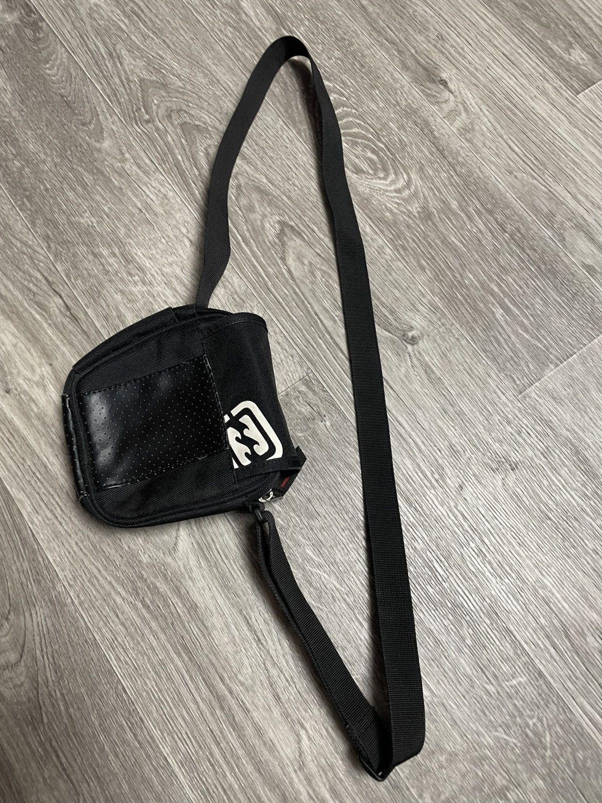 Billabong Vintage Billabong Black Box Shoulder Bag Surf Style Y2K Size ONE SIZE - 19 Thumbnail