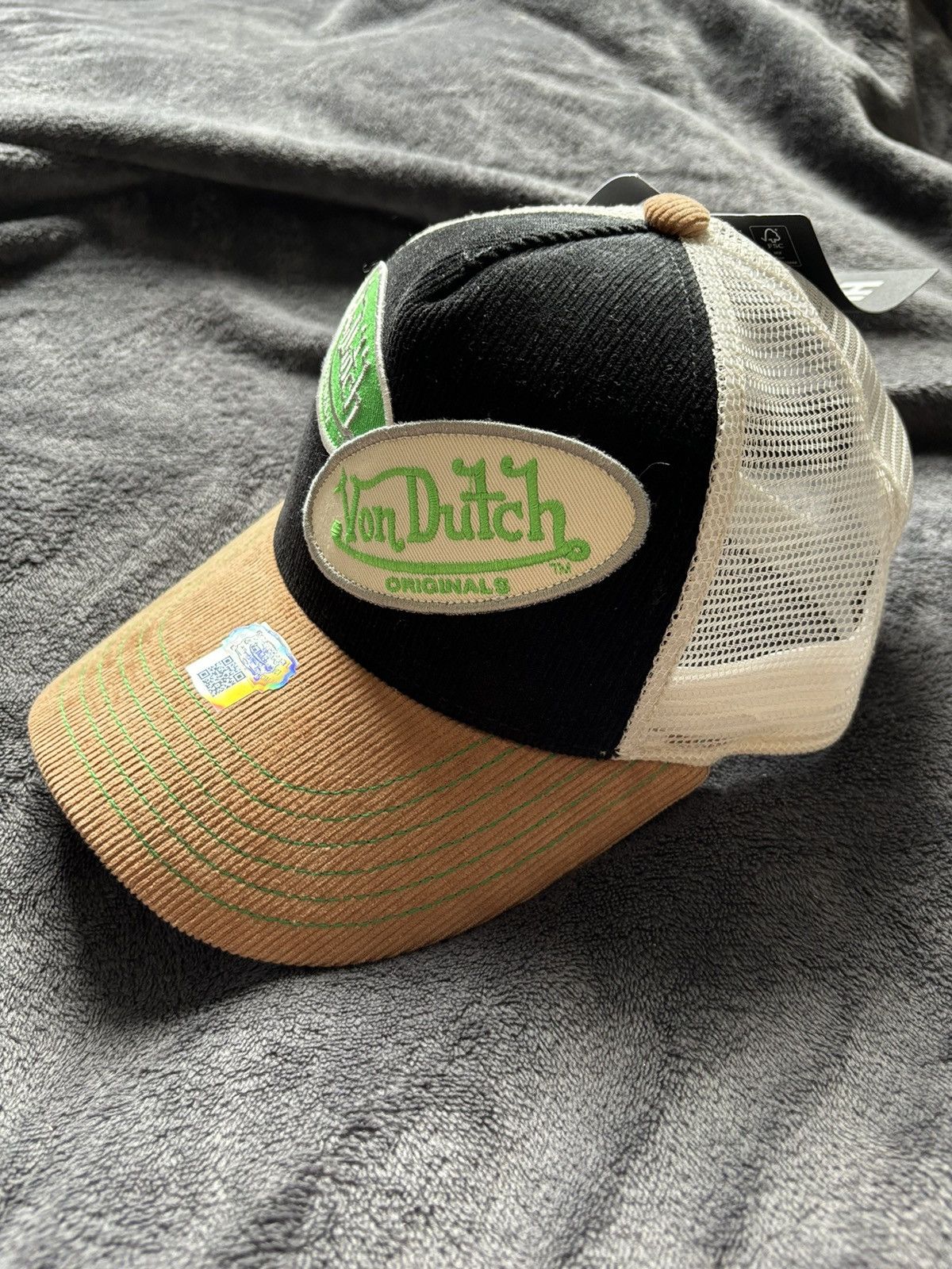 Vintage × Von Dutch BNWT! Von Dutch Corduroy Patch Logo Trucker Cap Hat Size ONE SIZE - 1 Thumbnail