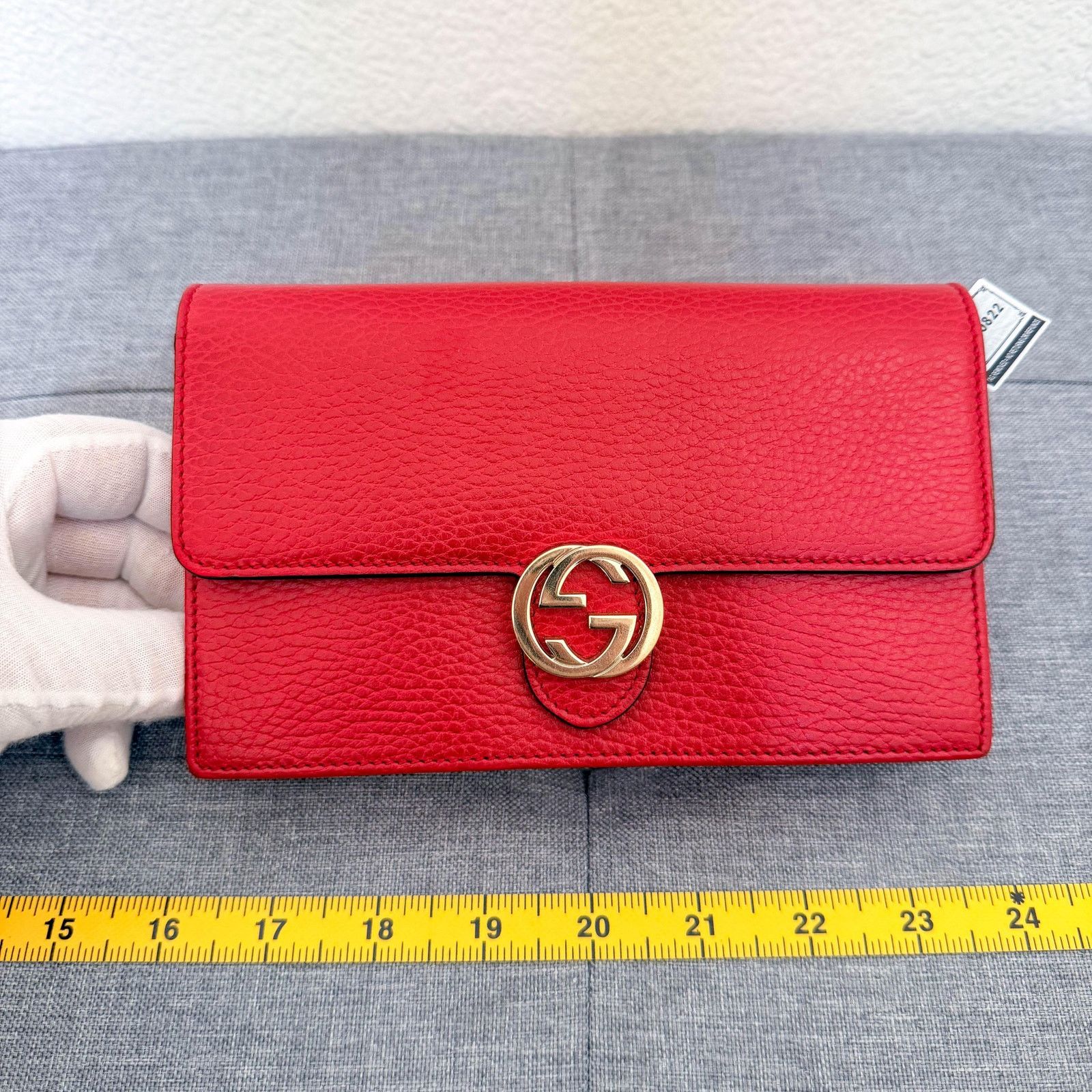 Gucci Gucci Red Leather Interlocking G Chain Bag Size ONE SIZE - 1 Thumbnail