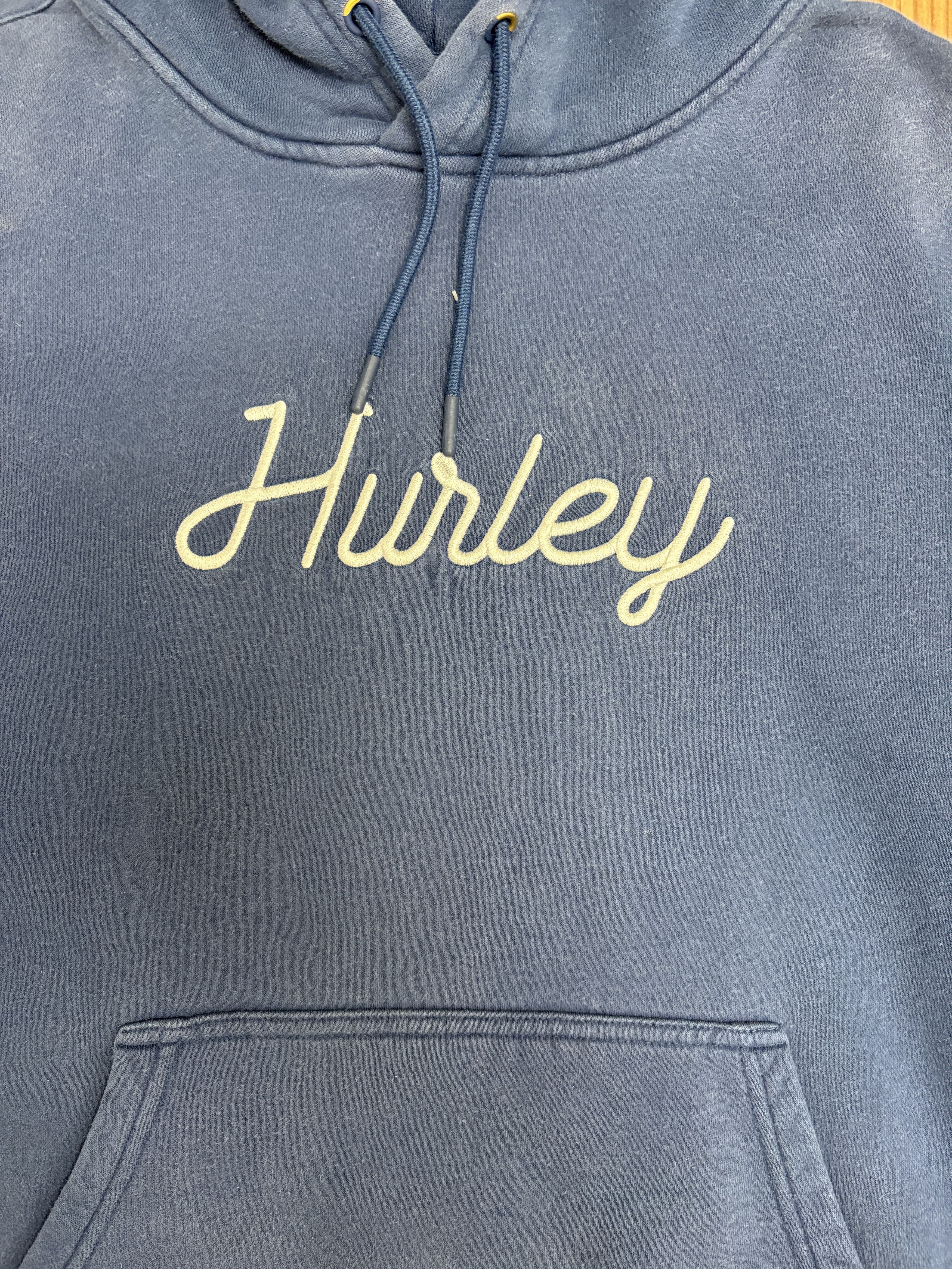 Hurley Hurley Embroidered Vintage Blue Hoodie Sweater Size US M / EU 48-50 / 2 - 2 Thumbnail