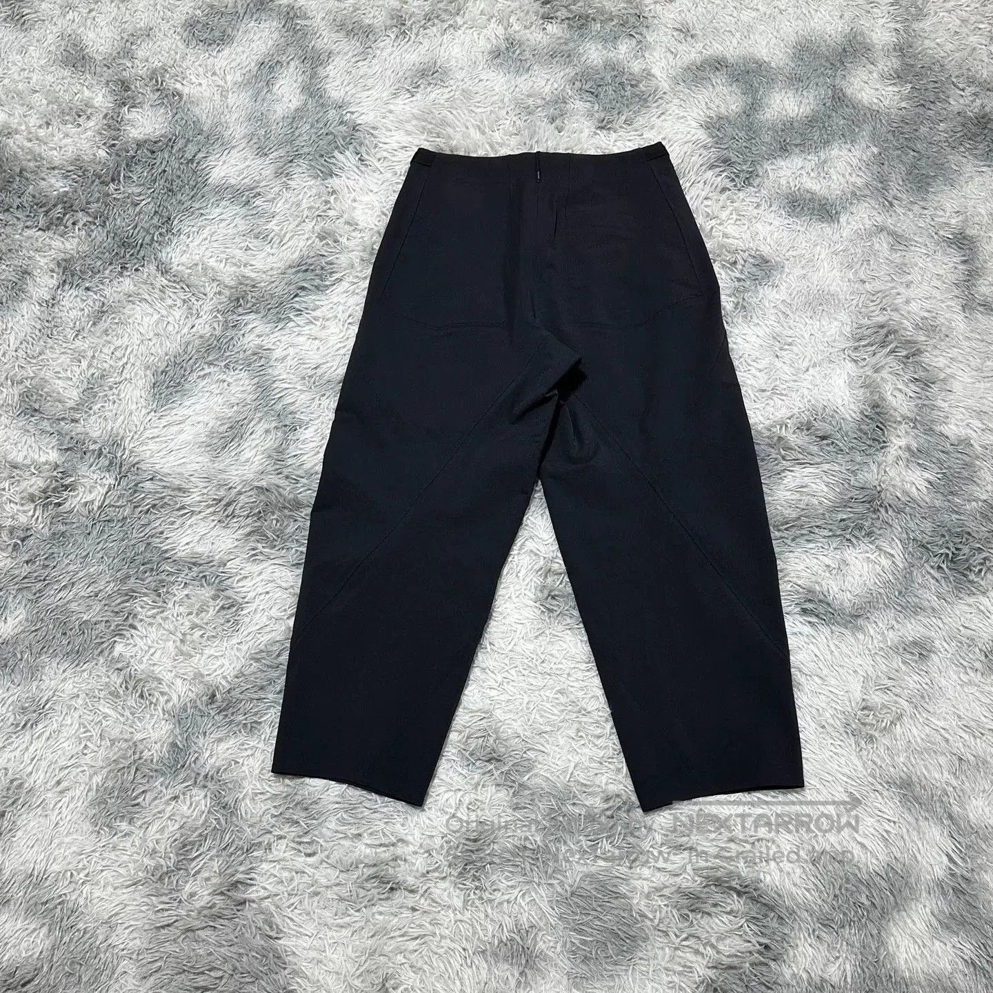 Veilance arcteryx veilance dias mx pant black. Size 22" - 2 Thumbnail