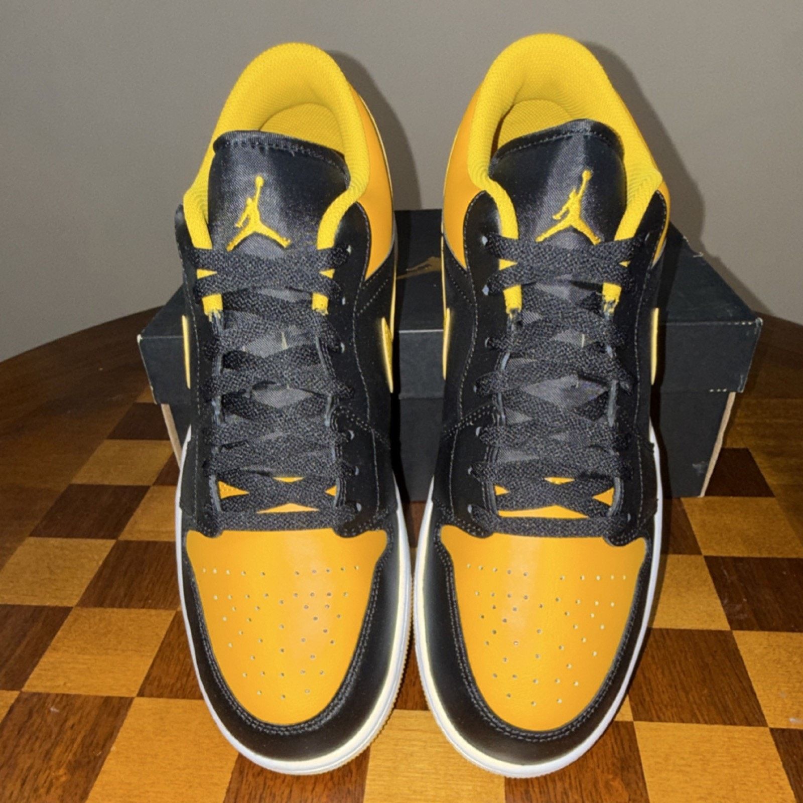 Nike Jordan Air Jordan 1 Low Black Yellow Ochre White Leather 13M Size US 13 / EU 46 - 3 Thumbnail