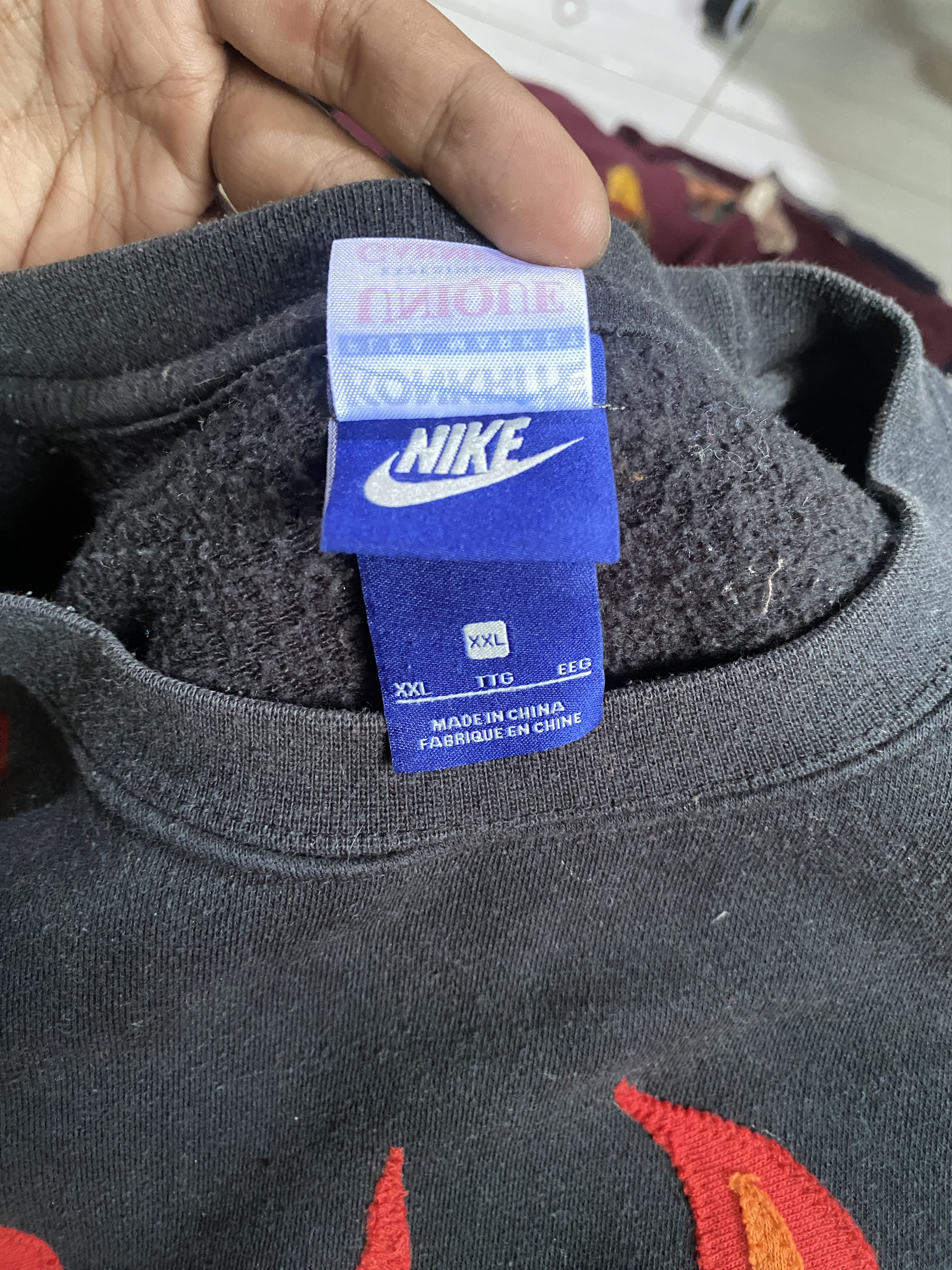 Handmade × Nike 1 OF 1 REWORKED NIKE FLAME CUT & SEWN SWEATSHIRT SIZE L Size US L / EU 52-54 / 3 - 8 Thumbnail