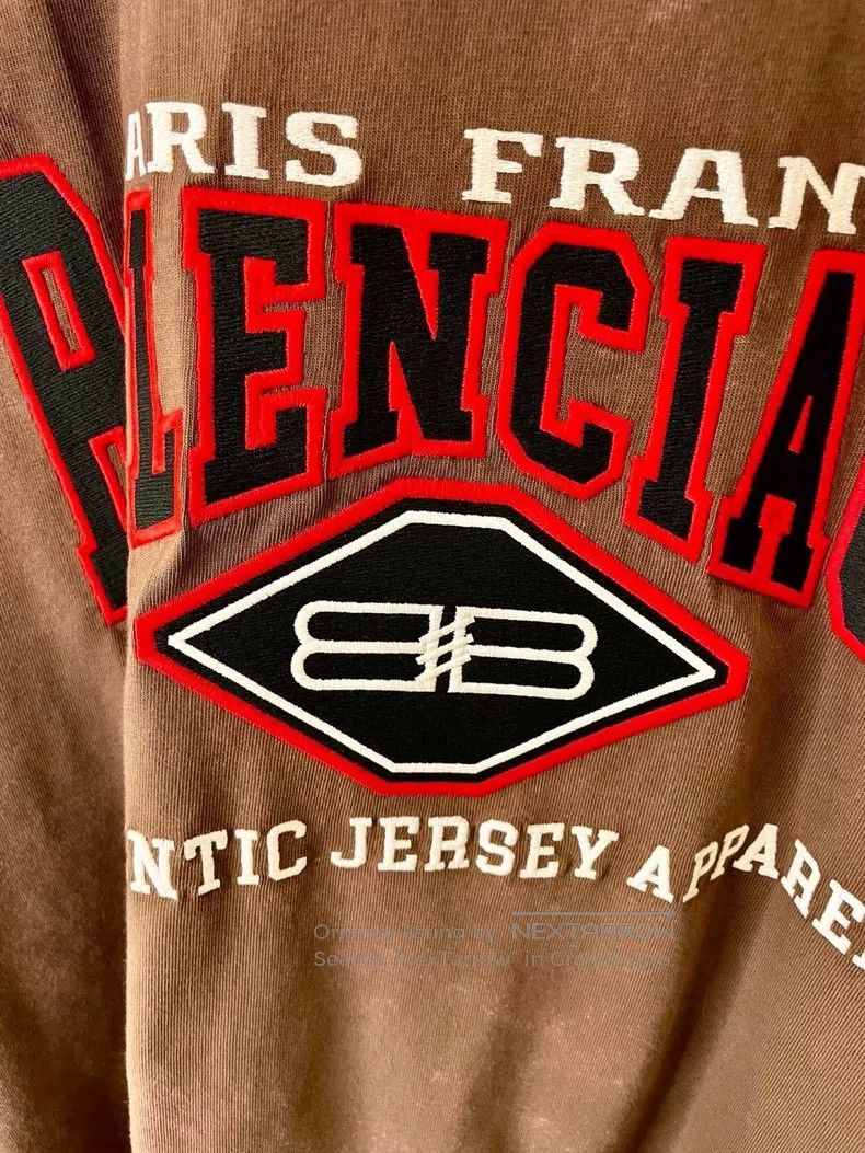 Balenciaga Balenciaga Batman Logo Letter Printed Retro Faded Off-Shou Size US S / EU 44-46 / 1 - 3 Thumbnail