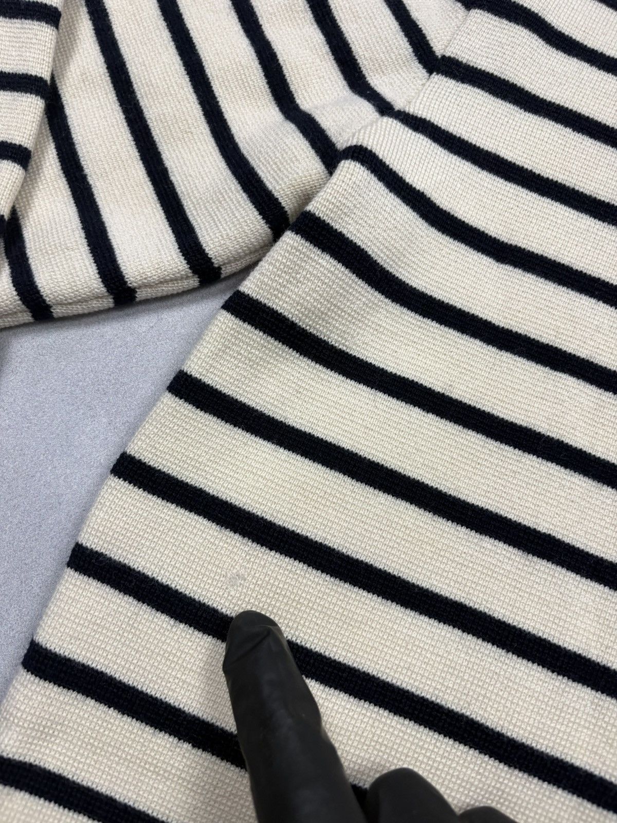 AMI AMI Merino Wool Striped Knit Sweater Button Shoulder Breton Size M / US 6-8 / IT 42-44 - 8 Thumbnail