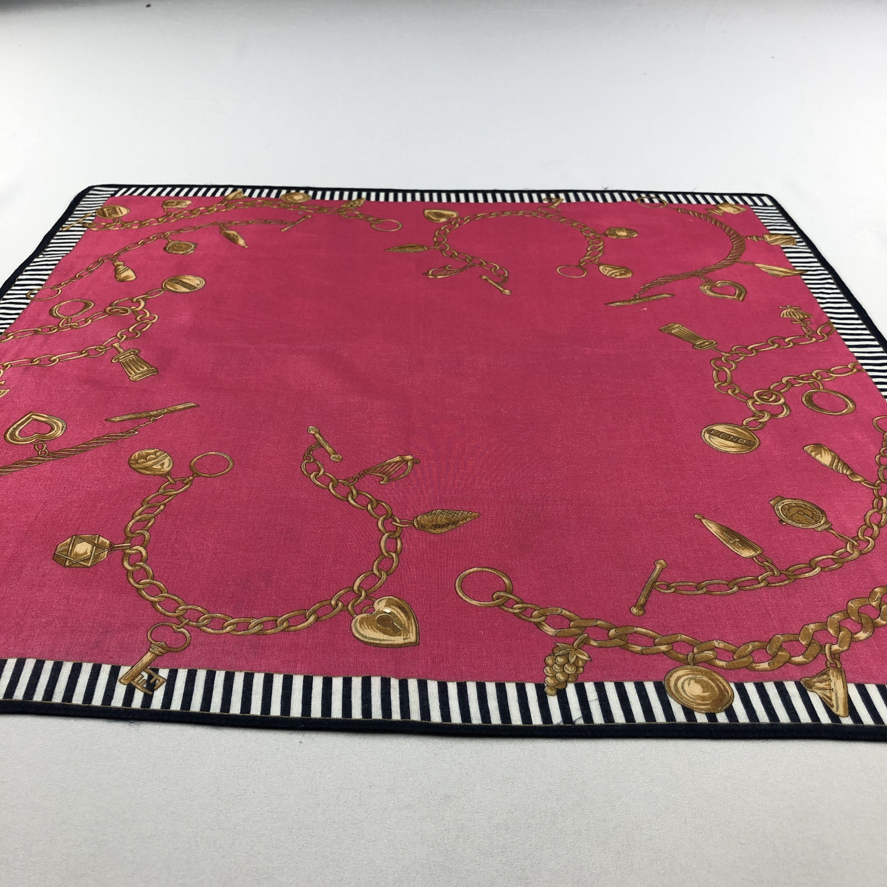 Japanese Brand Fendi Monogram FF Handkerchief Neckerchief Bandana H3044 Size ONE SIZE - 4 Thumbnail