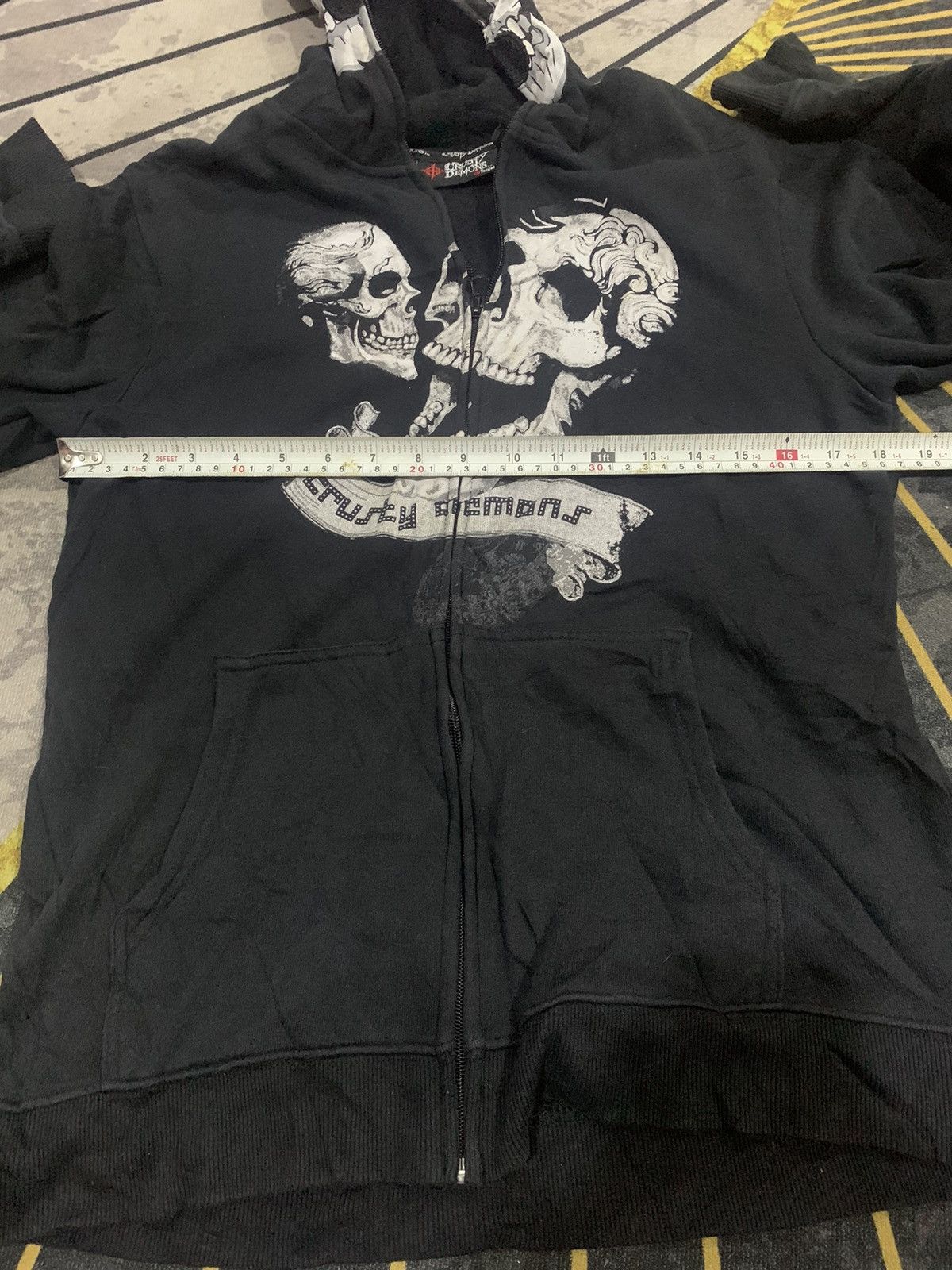 Vintage VINTAGE!! Sweater Hoodies CRUSTY DEMONS Fullziper For Kids Size US S / EU 44-46 / 1 - 7 Thumbnail