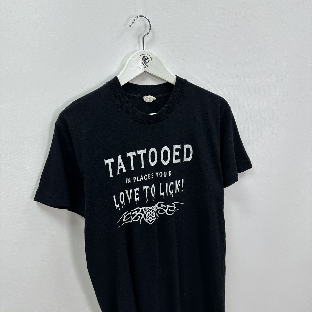 Vintage Vintage 90s Tattoed in place you love to lick tee y2k humor Size US M / EU 48-50 / 2 - 3 Thumbnail