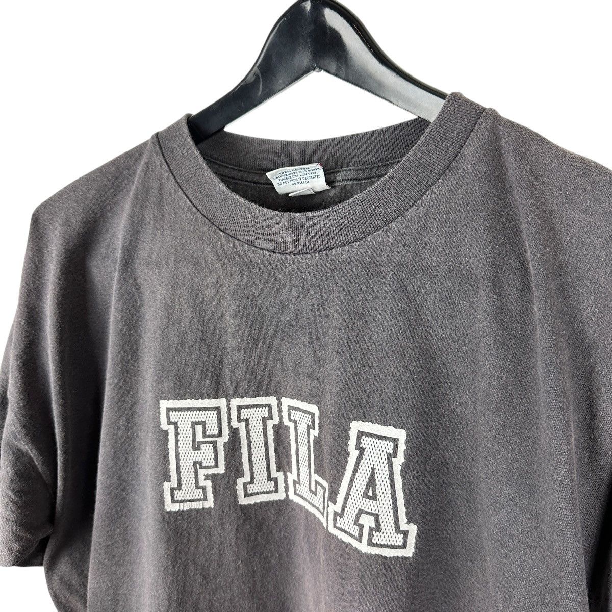 Fila × Vintage Vintage 90s Fila Perfect Faded Center Logo Shirt Size US XL / EU 56 / 4 - 6 Thumbnail