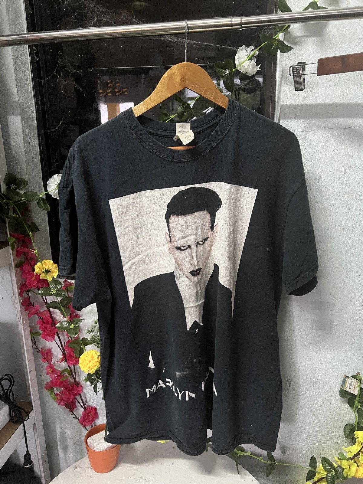Band Tees Vintage Marlyn Manson Black Shirt Size US XL / EU 56 / 4 - 1 Thumbnail
