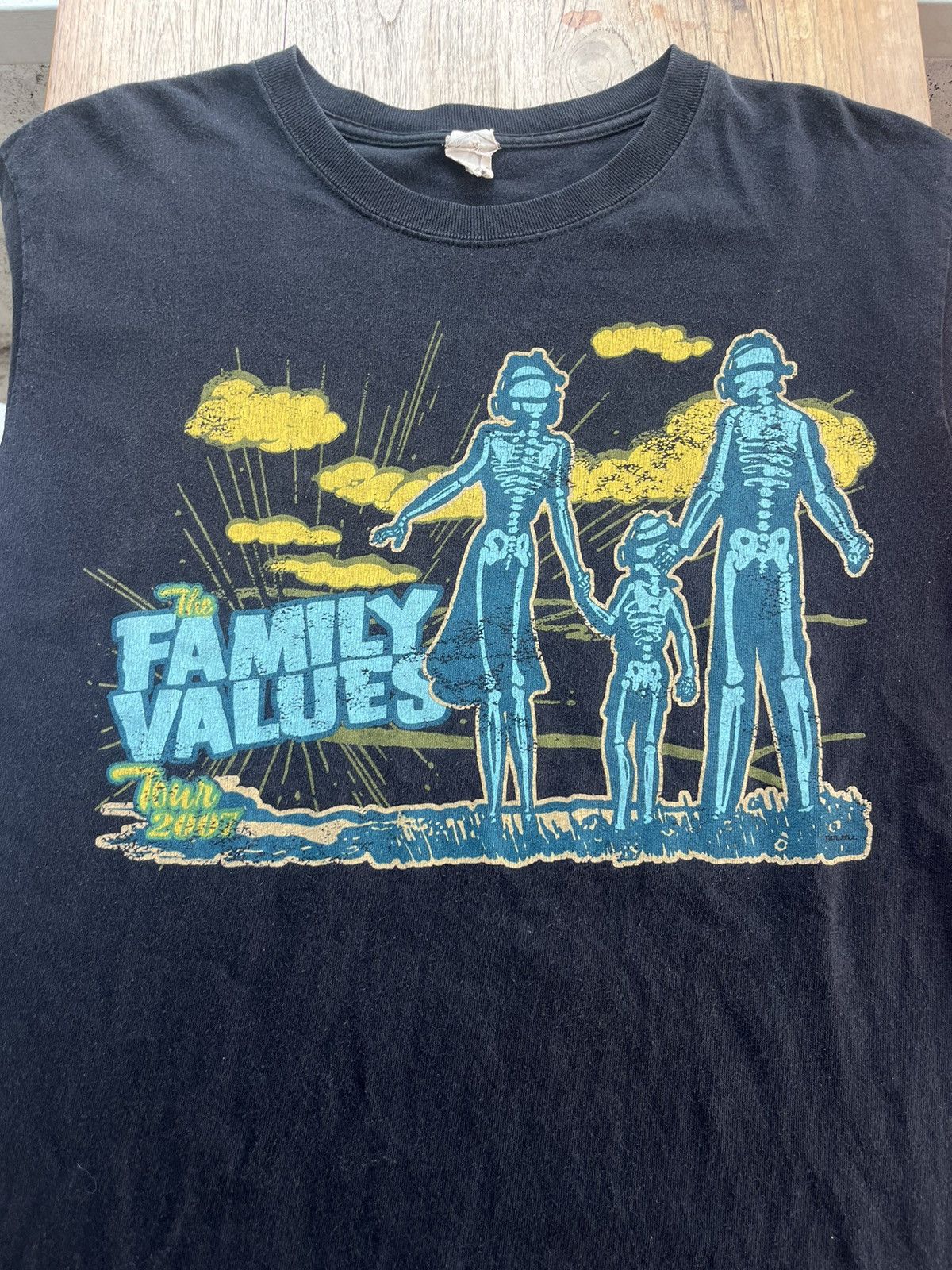 Band Tees × Vintage Vintage Family Values Tour 2007’s KoRn Evanscence .. T-shirt Size US M / EU 48-50 / 2 - 4 Thumbnail