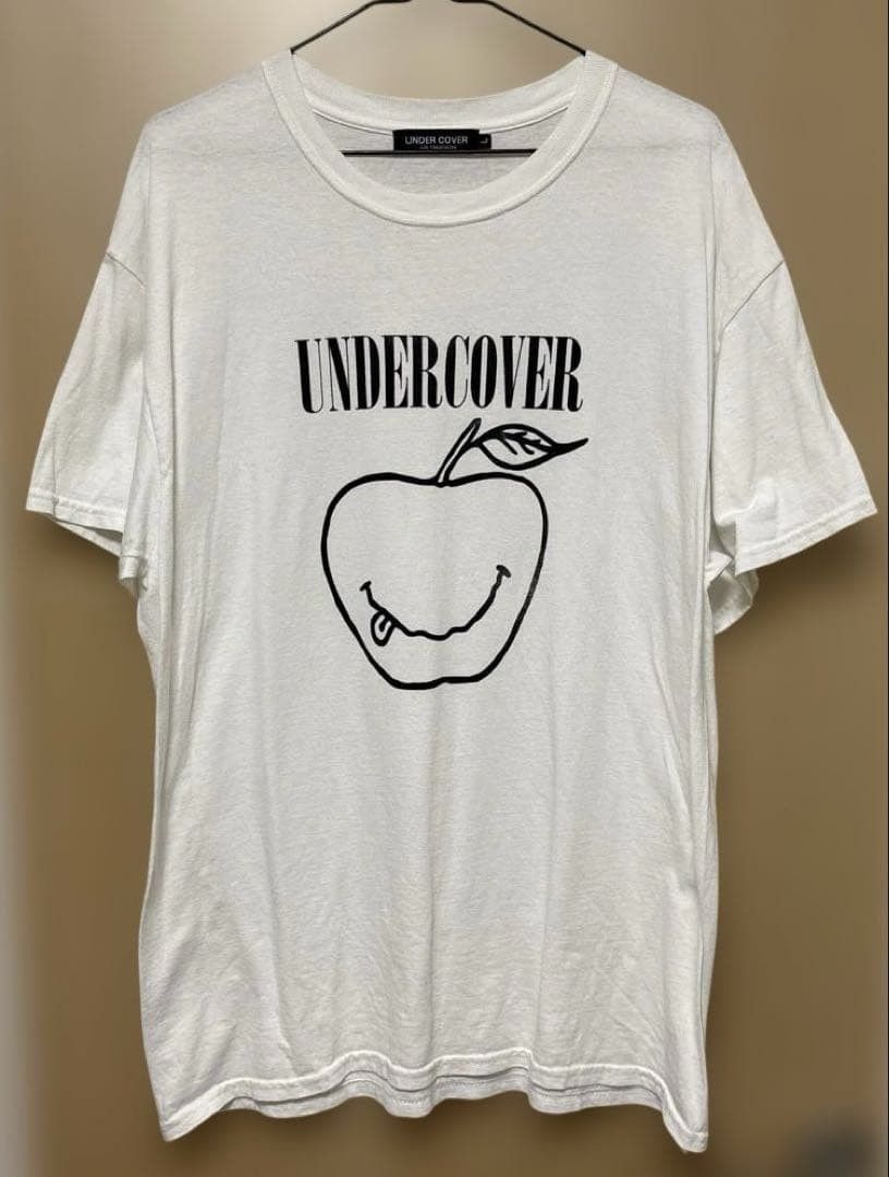 Undercover UNDERCOVER Apple Tee White Size US L / EU 52-54 / 3 - 1 Thumbnail