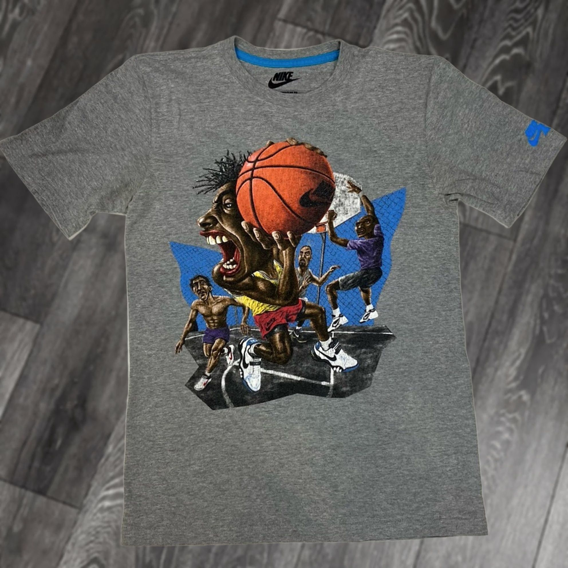 Nike Nike Air Street Ball Graphic T-shirt Men Small Gray Size US S / EU 44-46 / 1 - 1 Thumbnail
