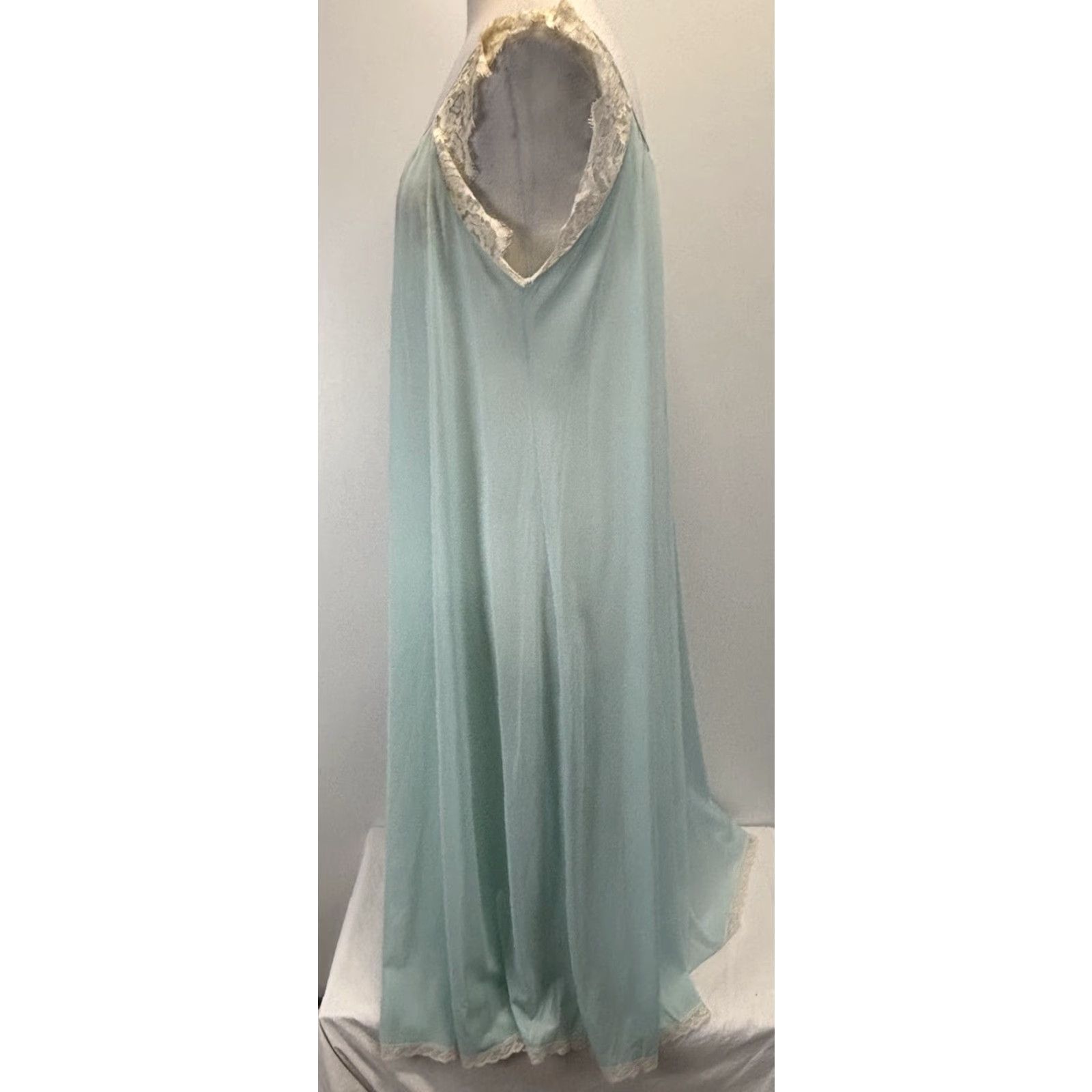 Vintage Vtg Lucie Ann Nightgown Light Blue Lace Straps Full Length 70s 46” Chest Flaws Size ONE SIZE - 2 Thumbnail