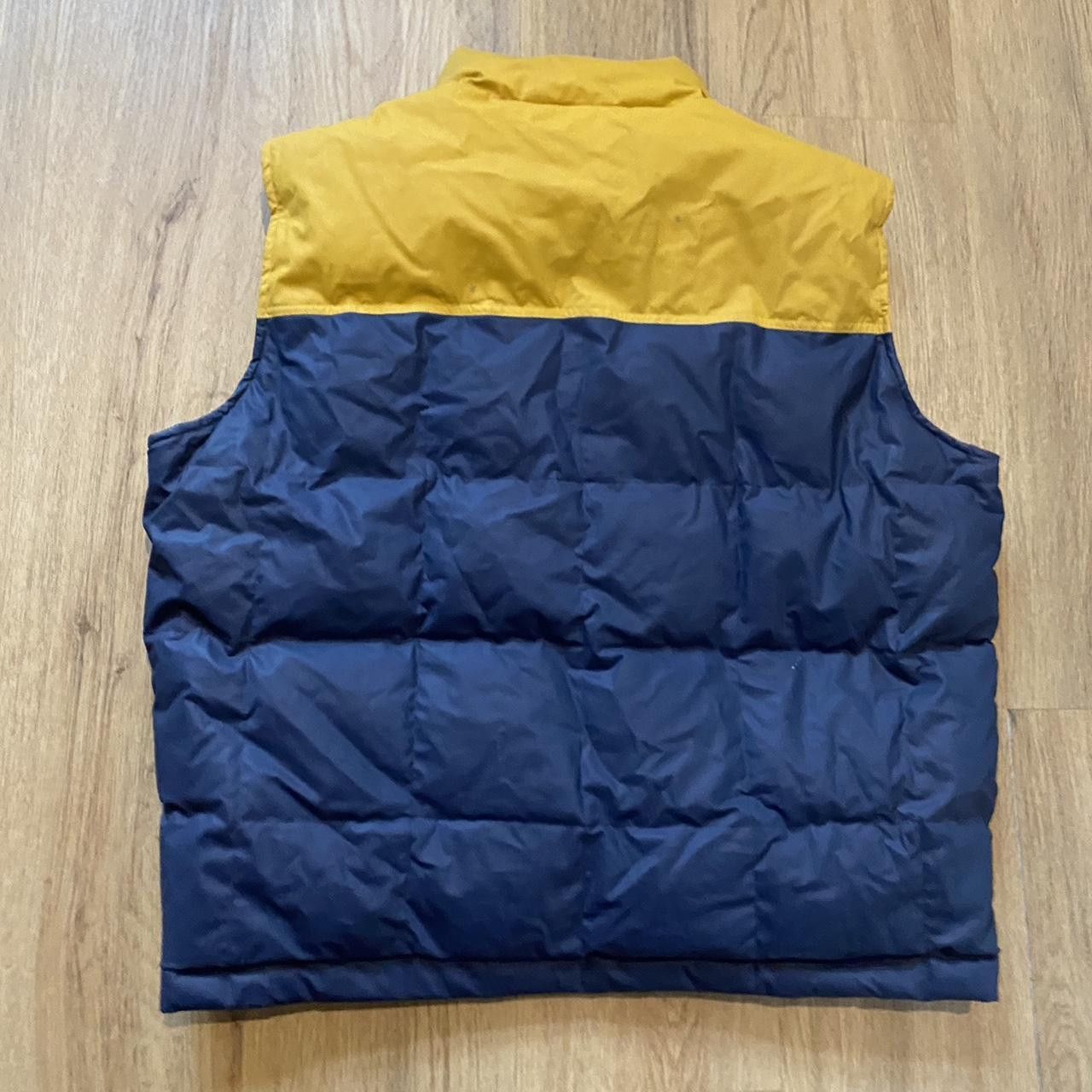 Russell Athletic Navy and yellow Russell Athletic puffer vest Vintage Size US S / EU 44-46 / 1 - 3 Thumbnail
