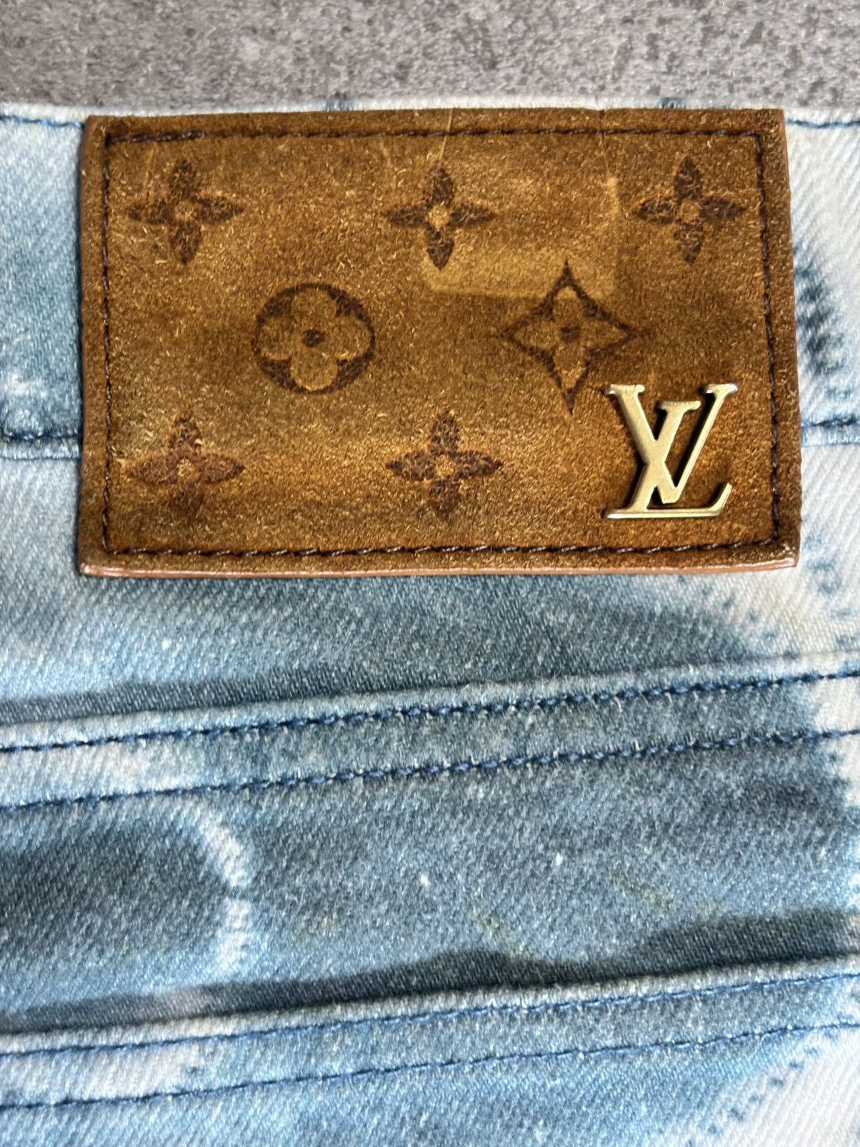 Louis Vuitton LOUIS VUITTON MONOGRAM SHIBORI PRINTED DENIM REGULAR TROUSER Size US 36 / EU 52 - 10 Thumbnail