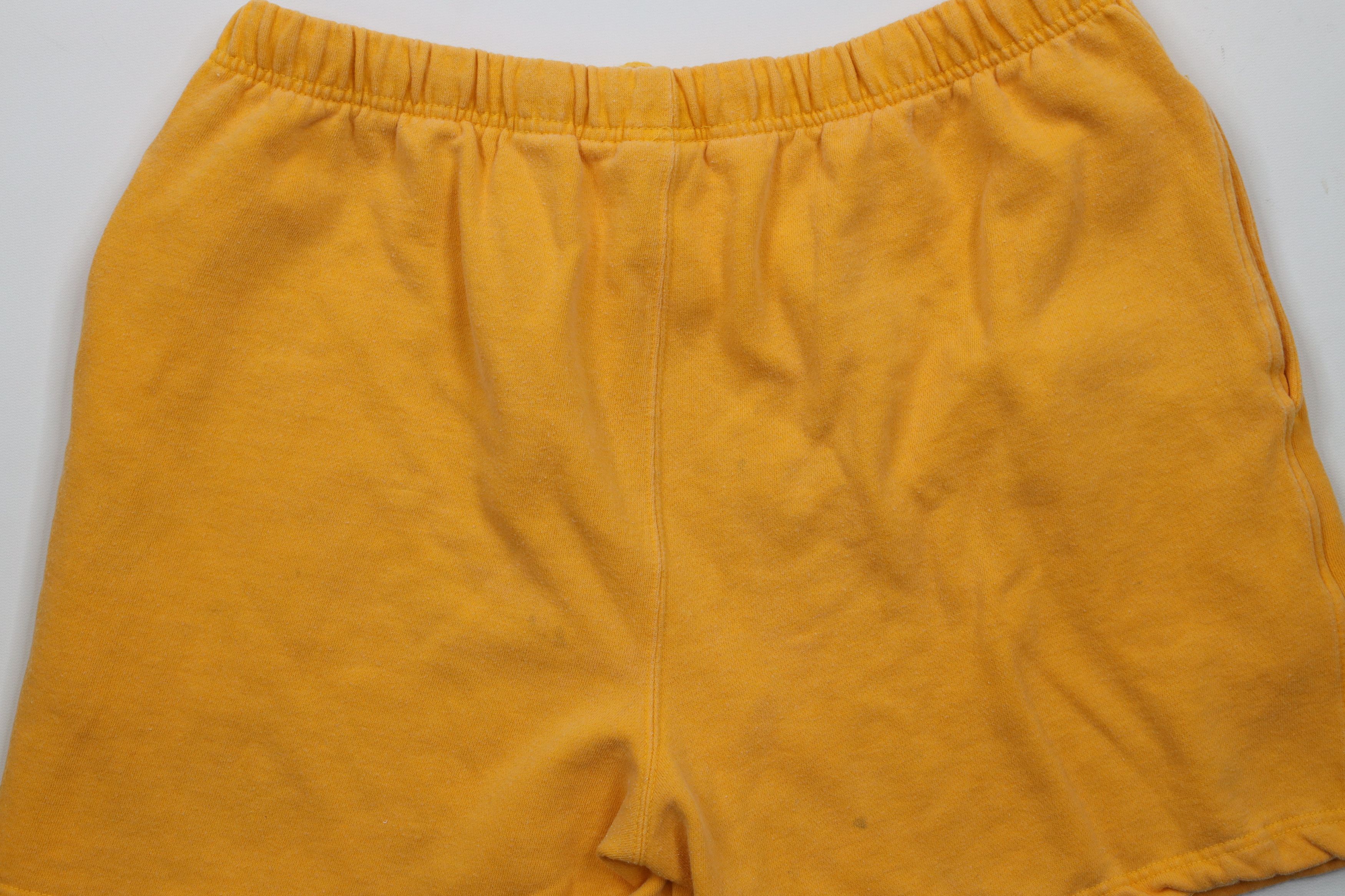 Vintage Vintage 90s Streetwear Above Knee Sweatpants Shorts USA Size US 34 / EU 50 - 10 Thumbnail