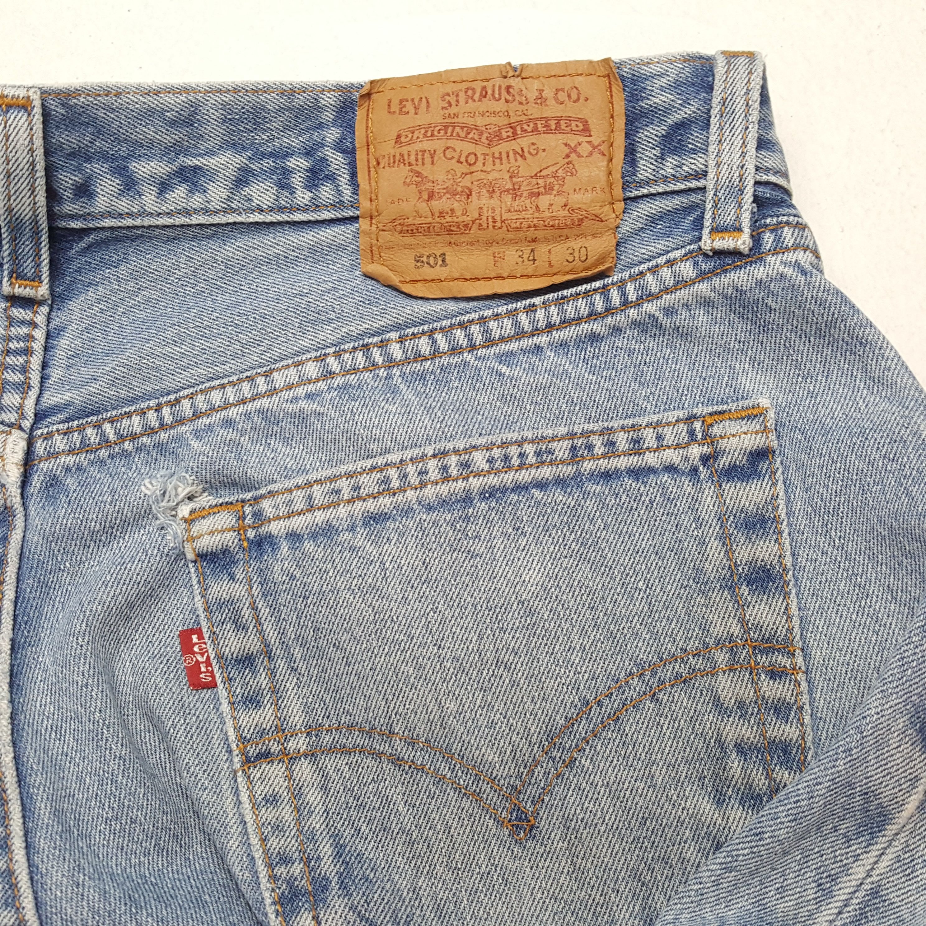 Levi's × Vintage LEVIS Distressed Jeans Daily Streetwear Style Size US 33 - 14 Thumbnail