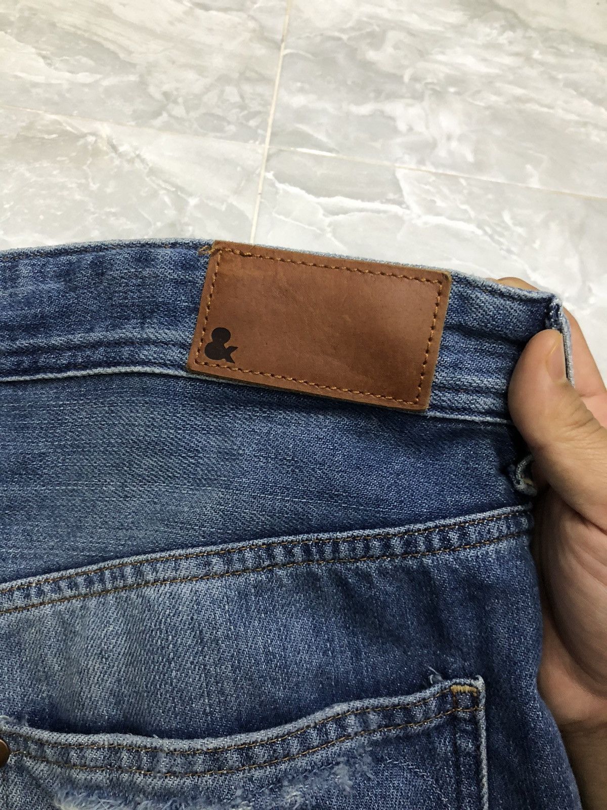 H&M H&M Boyfriend Distressed Boro Stitch Jeans Size US 35 - 15 Thumbnail