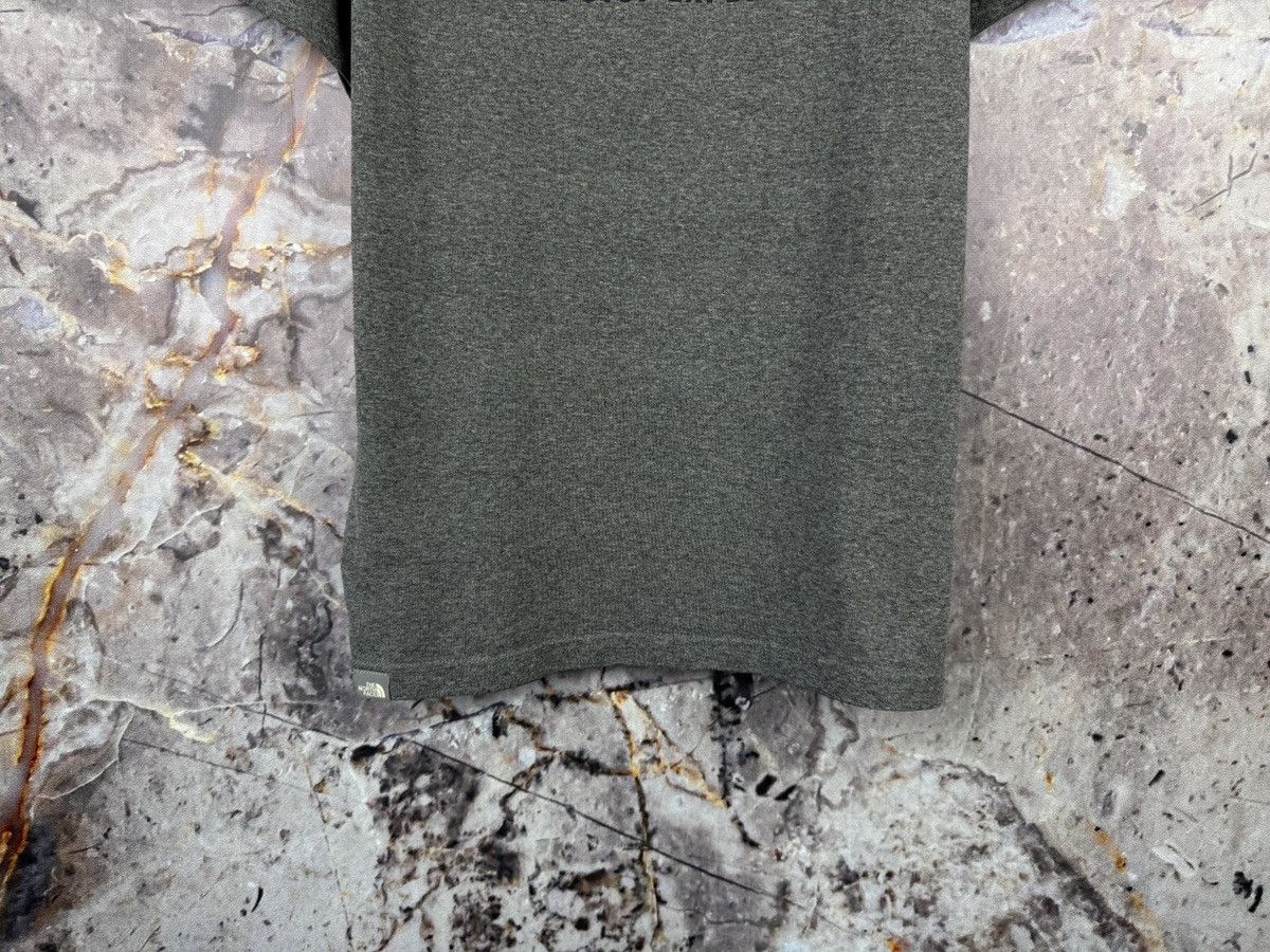 The North Face Men’s The North Face T-Shirt Grey Streetwear Size Medium Size US M / EU 48-50 / 2 - 13 Thumbnail