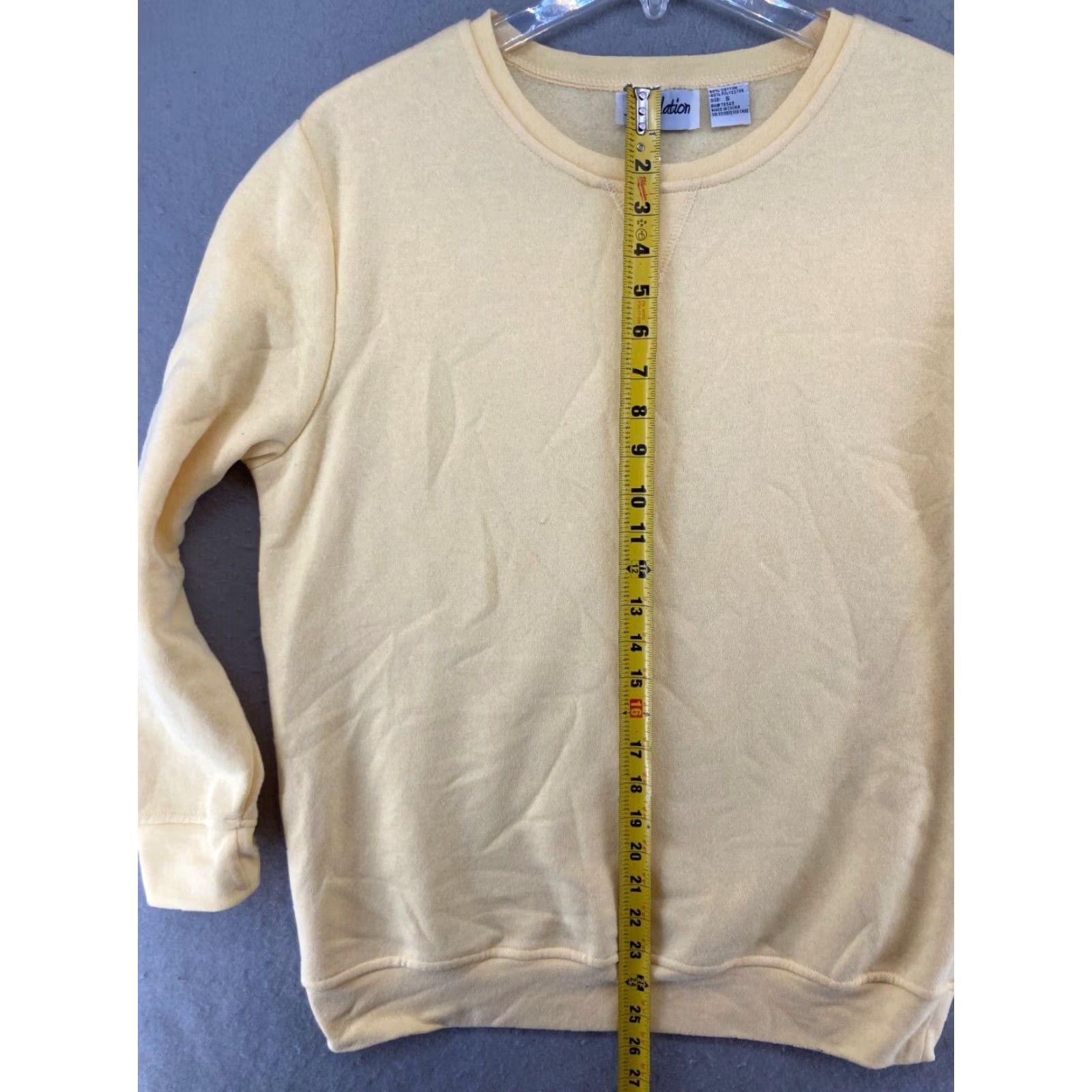 Vintage VINTAGE Speculation Womens Sweatshirt S Yellow Solid 90s Retro Pullover Size S / US 4 / IT 40 - 3 Thumbnail