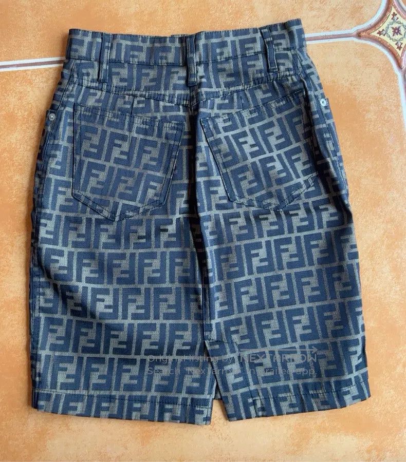 Fendi Fendi Short Skirt Size 26" / US 2 / IT 38 - 2 Thumbnail