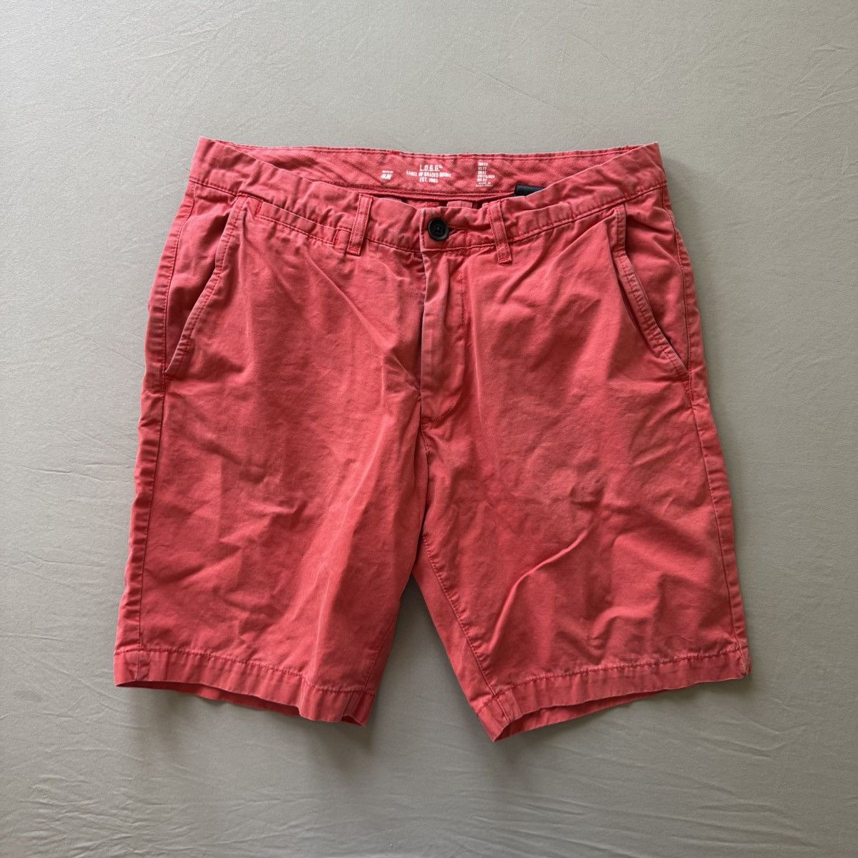 H&M H&M L.O.G.G. Chino Shorts Size US 32 / EU 48 - 1 Thumbnail
