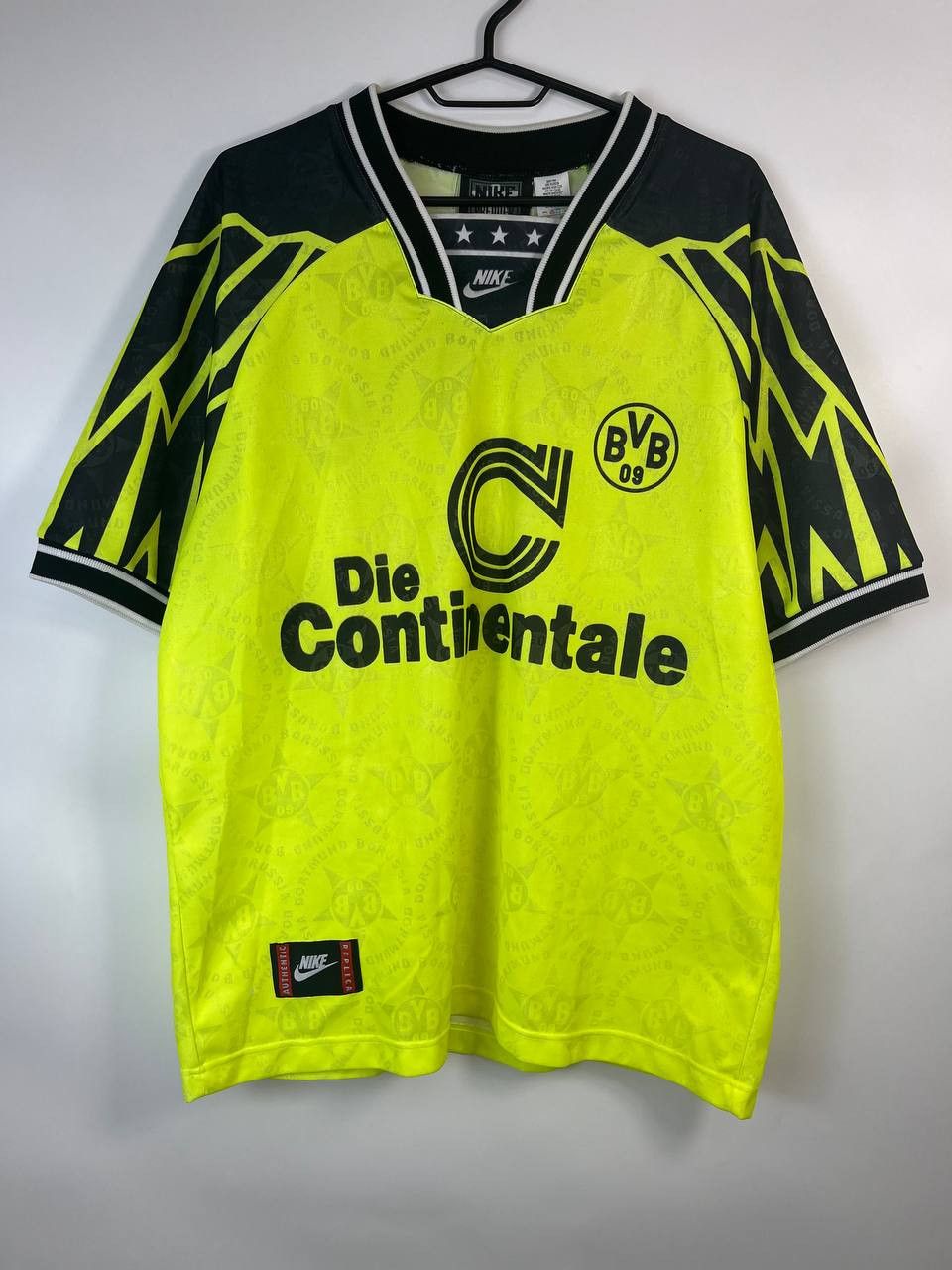 Nike Borussia Dortmund 1995-96 Nike Home Football Jersey Size M Size US L / EU 52-54 / 3 - 1 Thumbnail