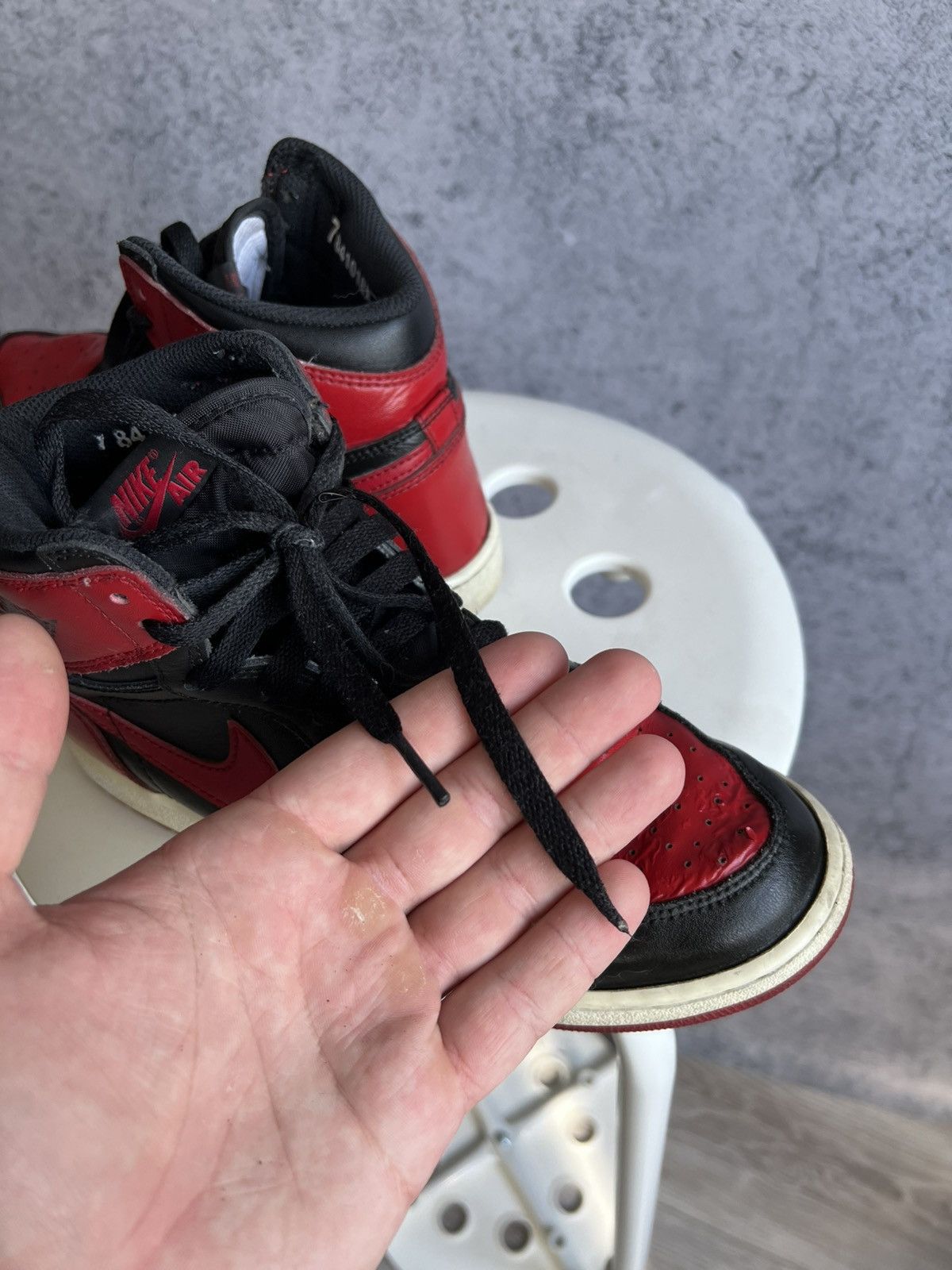 Nike Vintage Nike Air Jordan 1 High Top Sneakers Black and Red Size US 7 / EU 40 - 16 Thumbnail