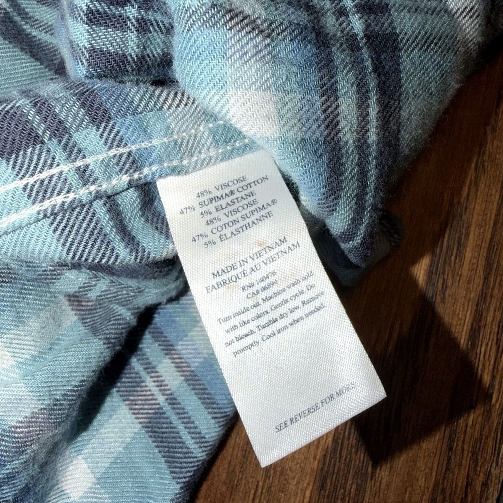 Faherty Faherty Flannel Shirt Mens Medium Plaid Blue White Long Sleeve Button Soft Woven Shirt Mens M Blue Plaid Button-Up Casual Classic Outdoor Mens Size US M / EU 48-50 / 2 - 6 Thumbnail