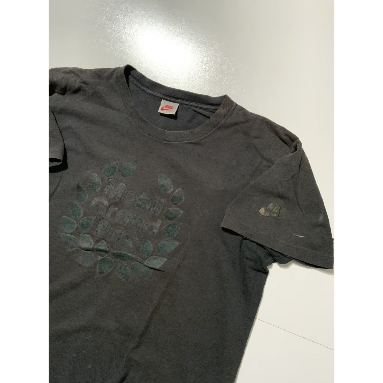 Nike VINTAGE Nike T-Shirt Grand Prix Racing Single Stitch Faded Black L Mens Size US L / EU 52-54 / 3 - 3 Thumbnail
