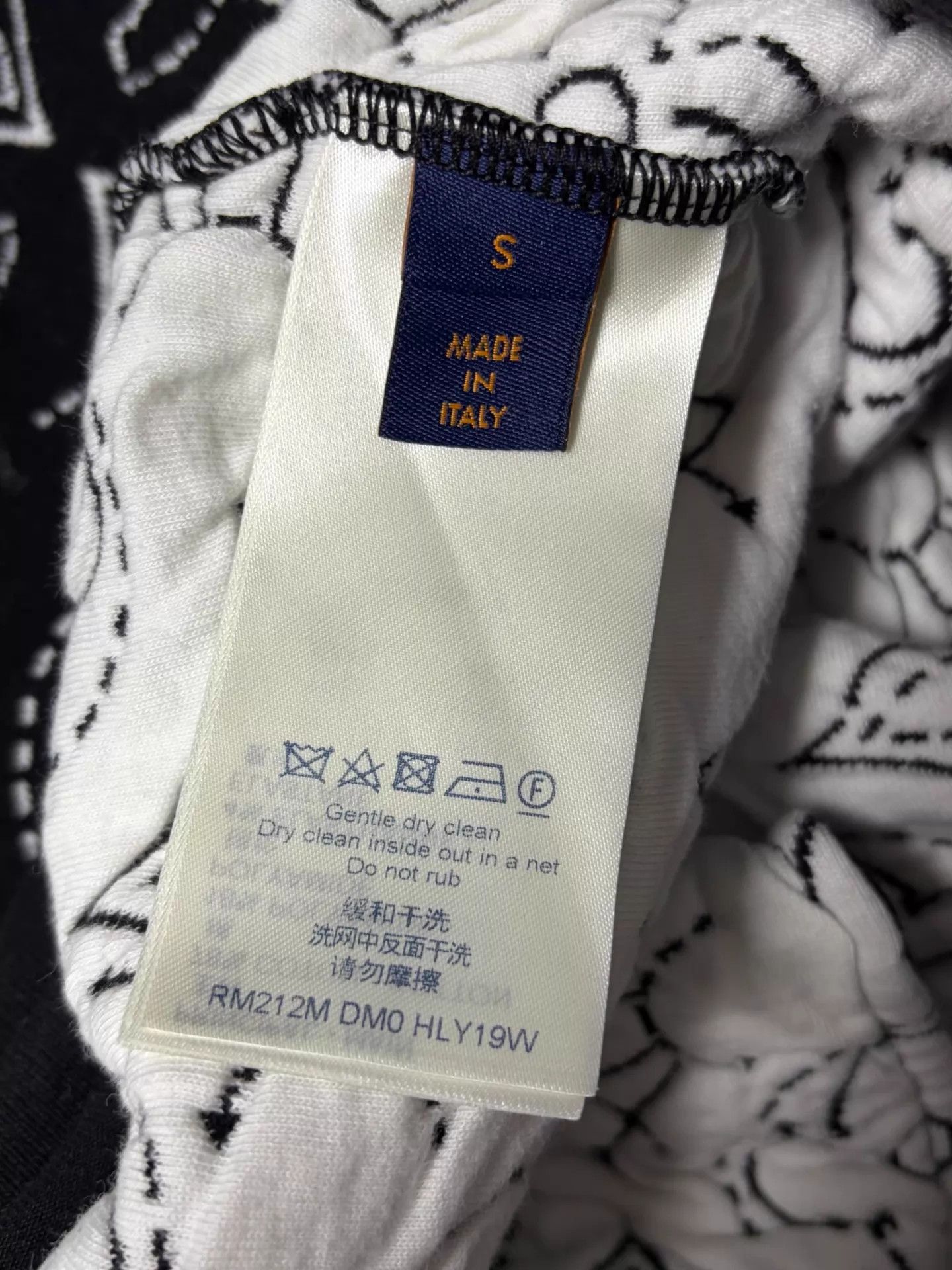 Louis Vuitton LV Black White Shorts S Like New Size US 29 - 4 Thumbnail