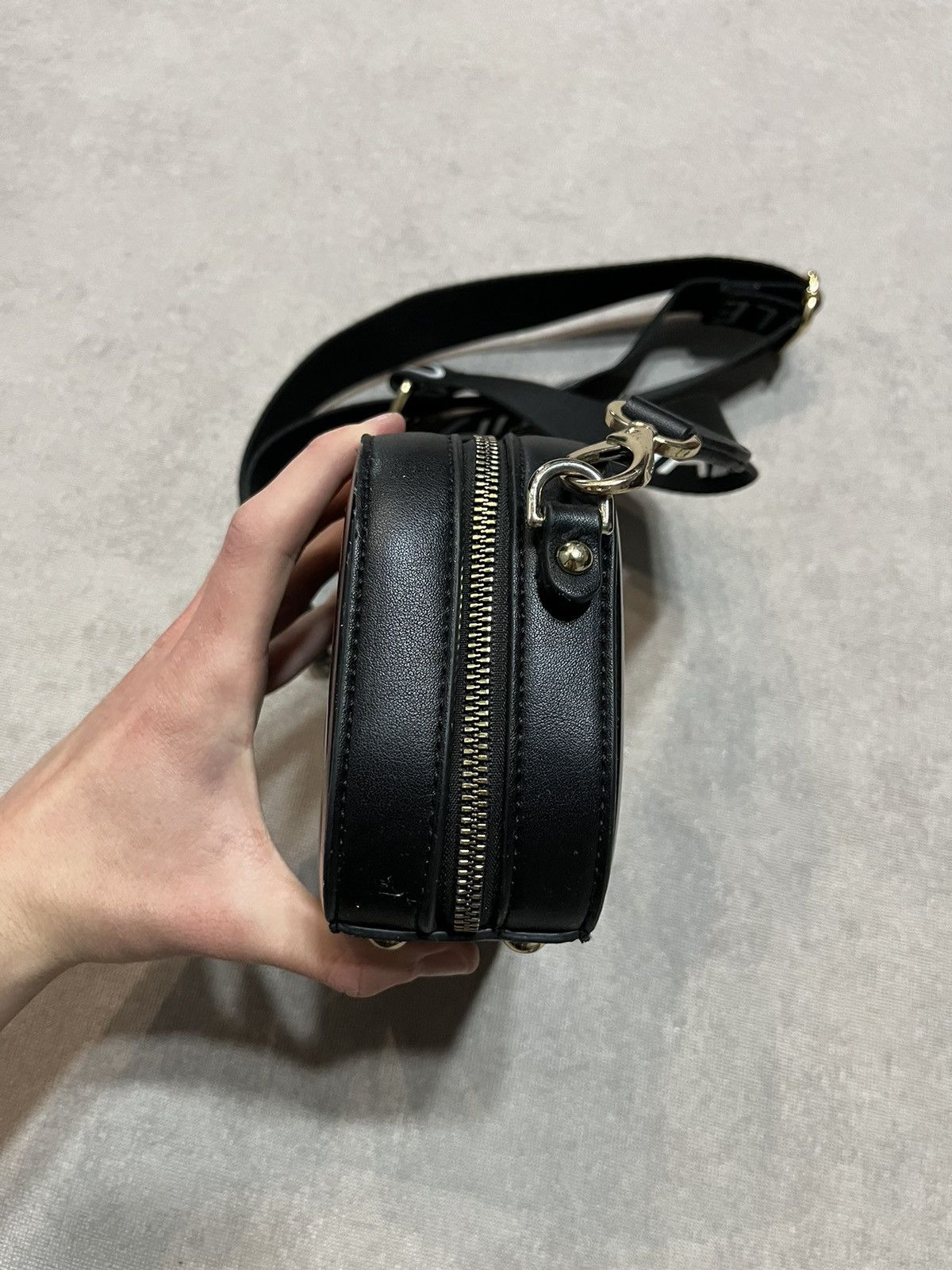 Gianni Valentino Valentino Spa Womens Crossbody Bag Black Monogram Shoulder Size ONE SIZE - 4 Thumbnail