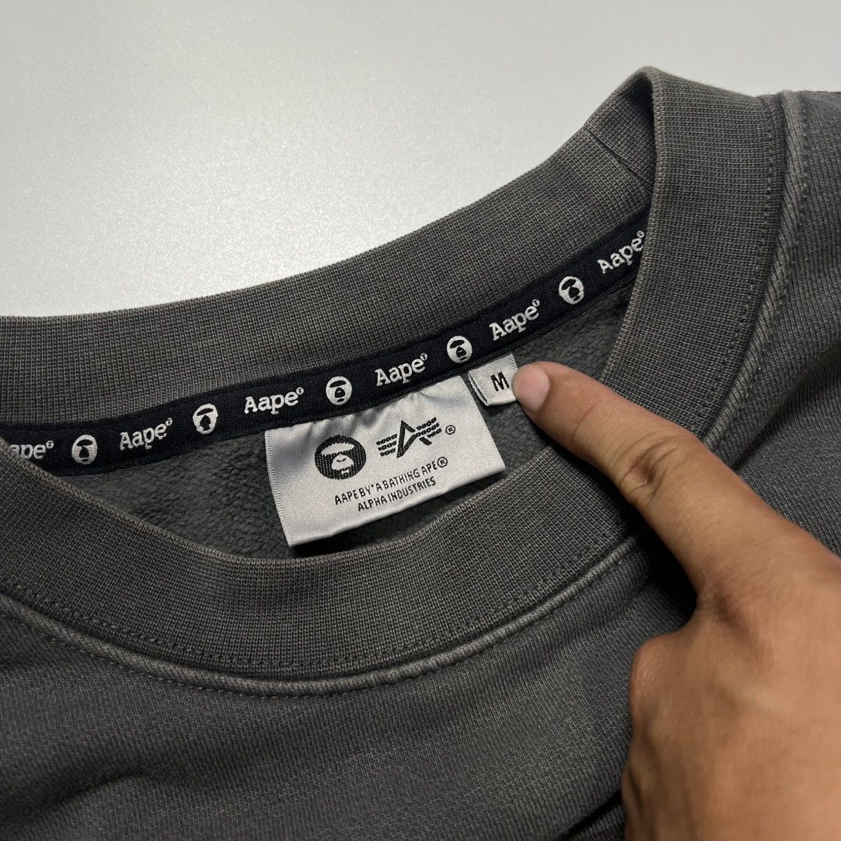 Aape Aape x Alpha Industries Washed Sweatshirt FF22 Size US M / EU 48-50 / 2 - 8 Thumbnail