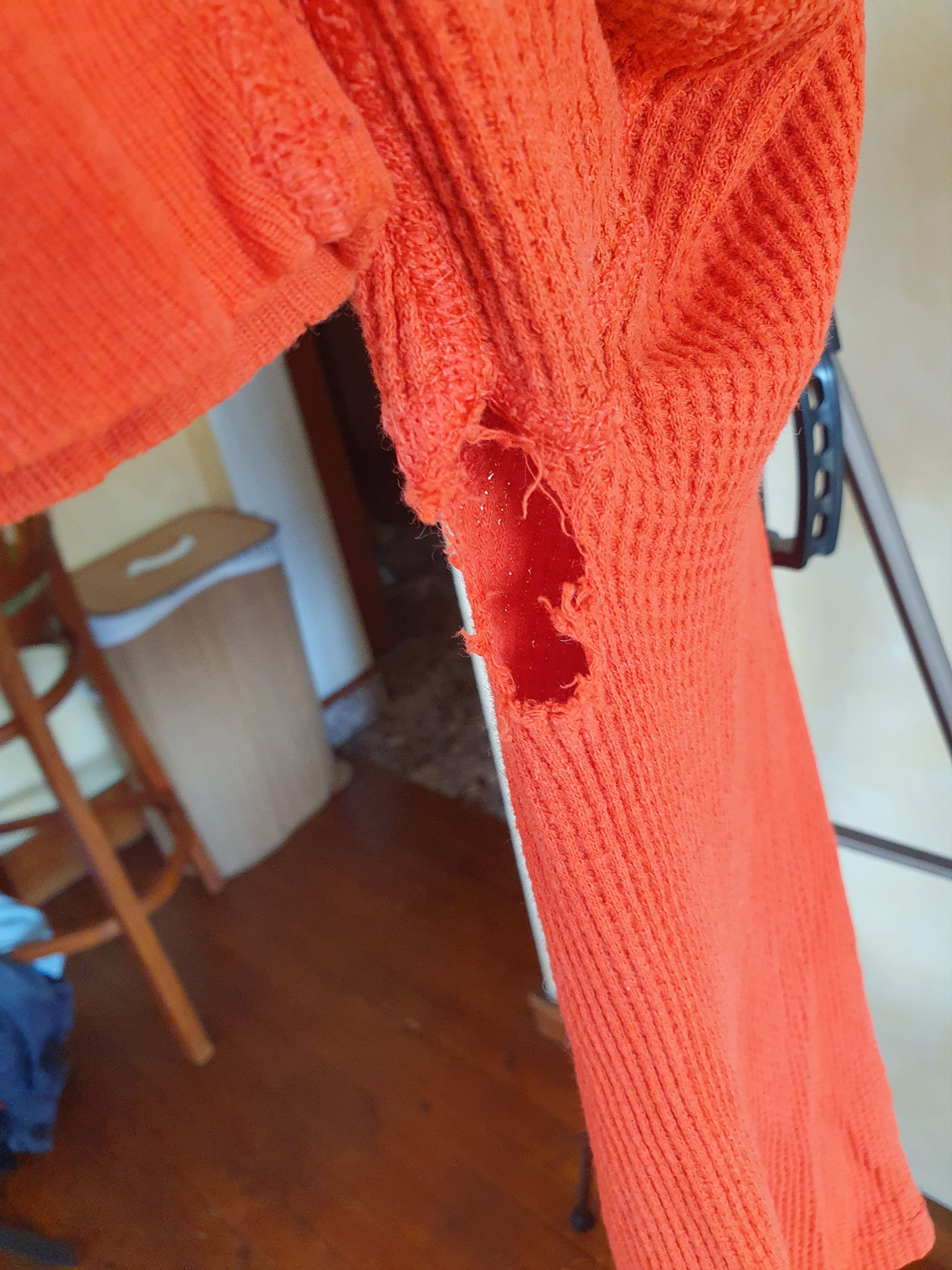 Gap Gap Vtg Made in USA Waffle-Knit Long Sleeve t-shirt TRASHED Size US M / EU 48-50 / 2 - 16 Thumbnail