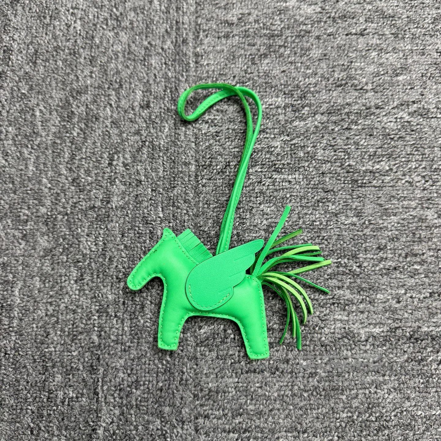 Hermes Hermes Pegasus ornament| Size ONE SIZE - 1 Thumbnail